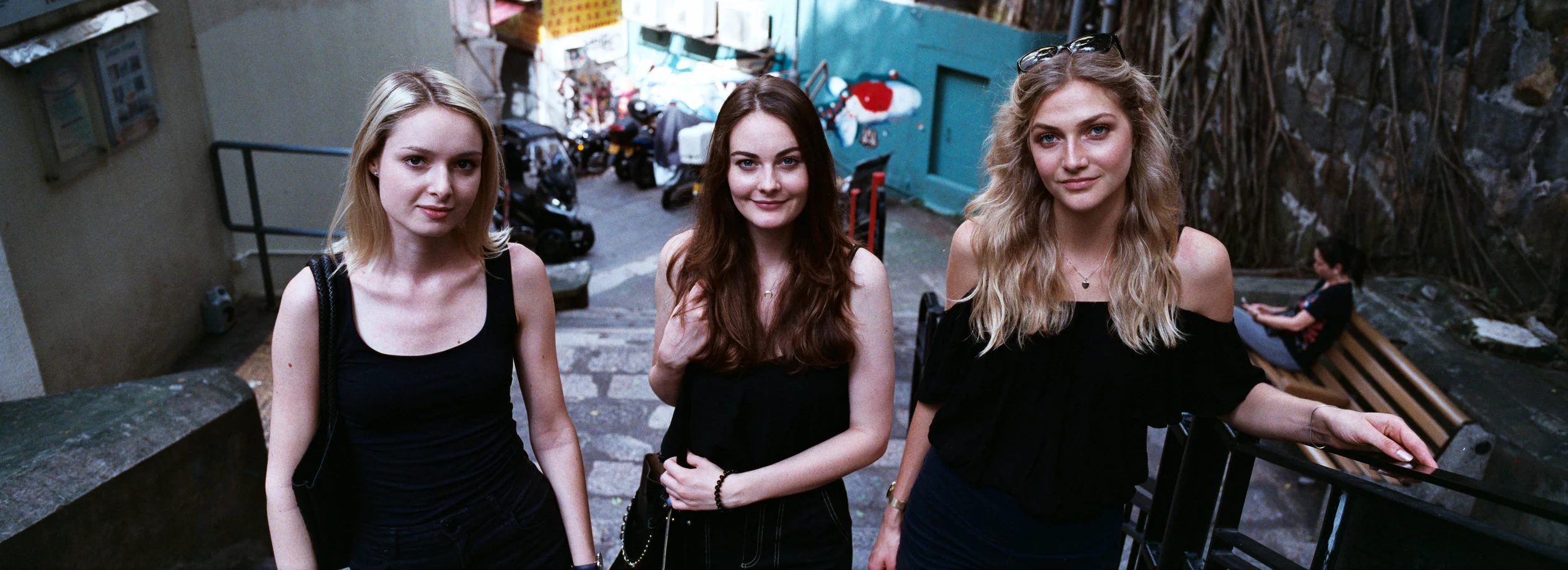 Hasselblad XPan II + Hasselblad 45mm f/4 + Fuji Superia Venus 800