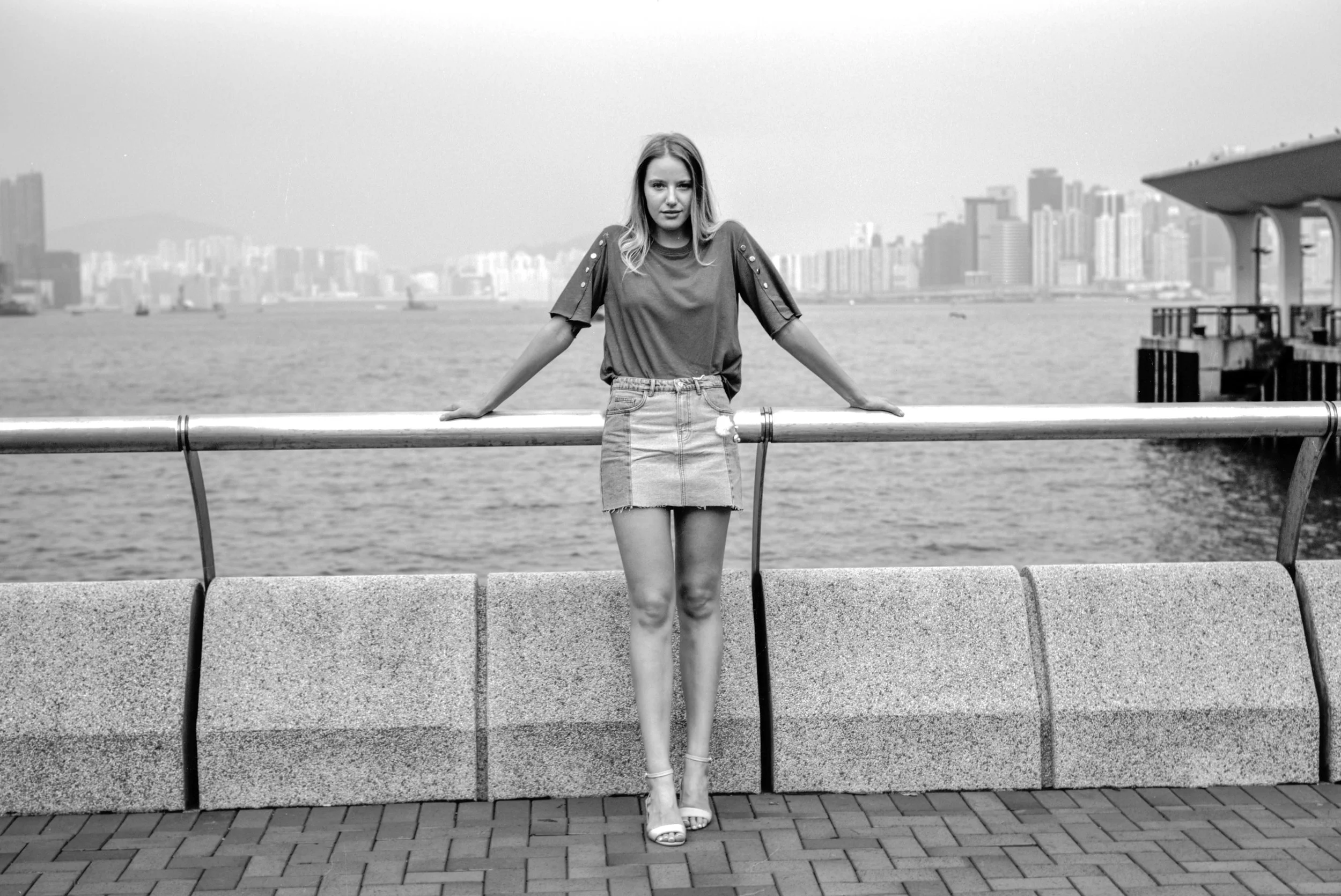 Leica MP-6 + Leica APO 50mm f/2 Summicron-ASPH + ADOX CMS 20