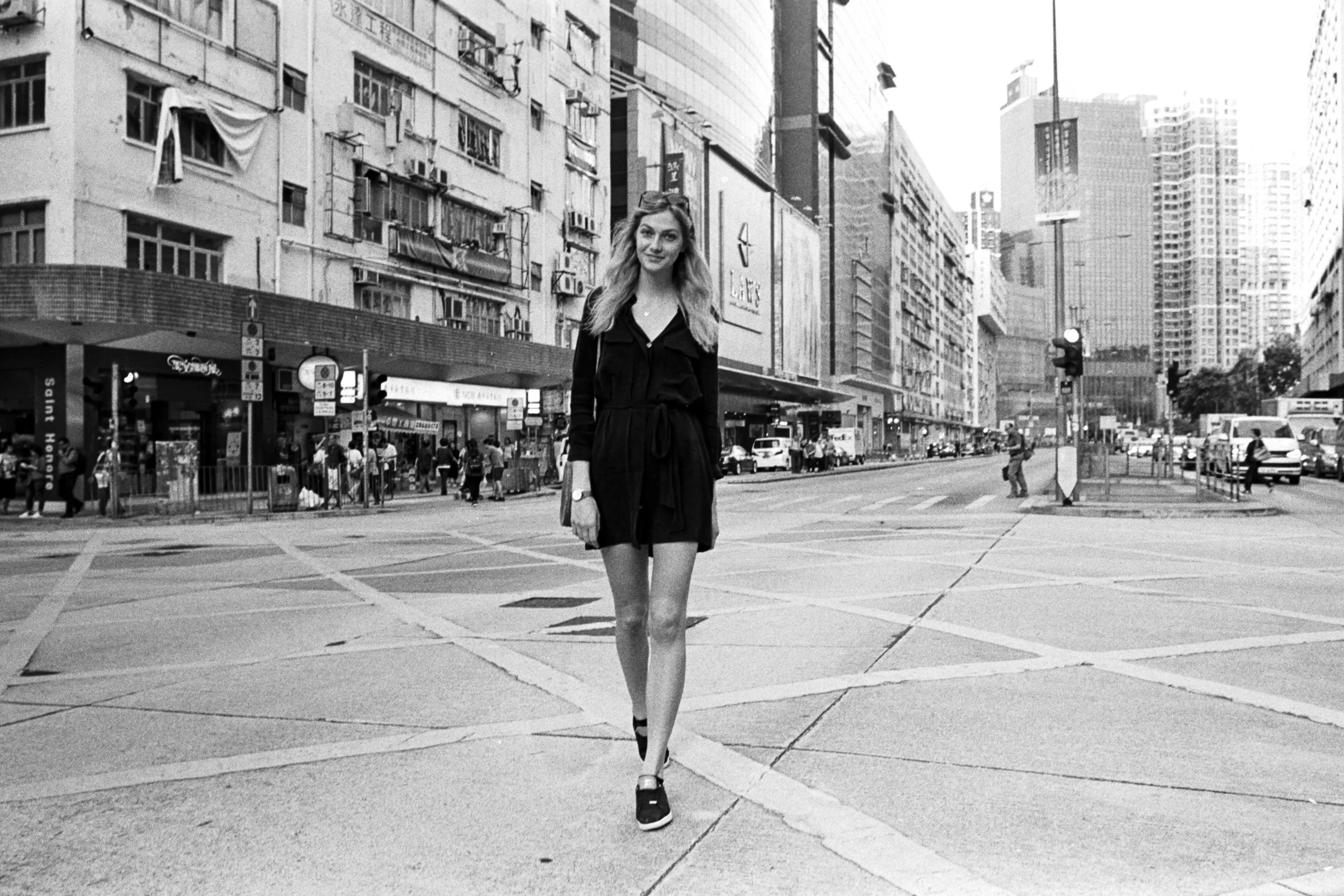Leica MP Titanium + Leica 28mm f/2 Summicron-M ASPH Titanium + Kodak Tri-X 400