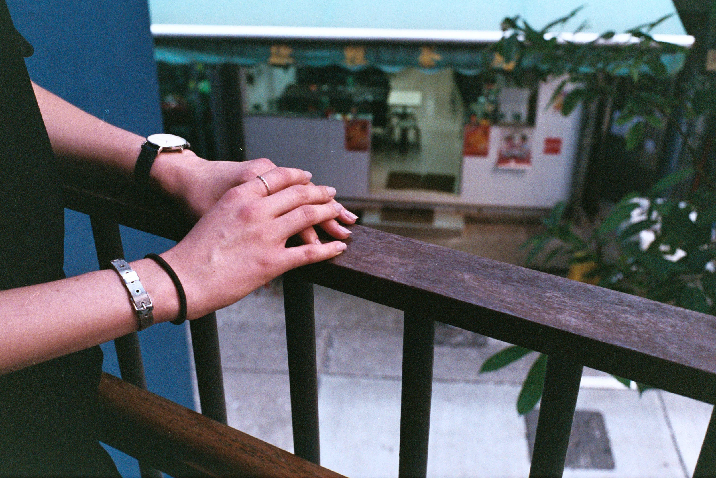 Leica MP-6 + Leica 35mm f/2 Summicron-M Version IV + Fuji Superia Venus 800