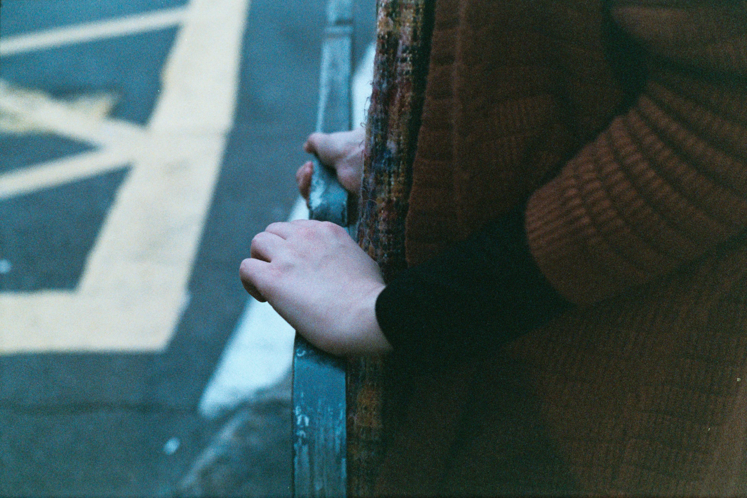 Leica M6J + Leica 50mm f/2 Summicron-M Version 4 + Fujifilm Natura 1600