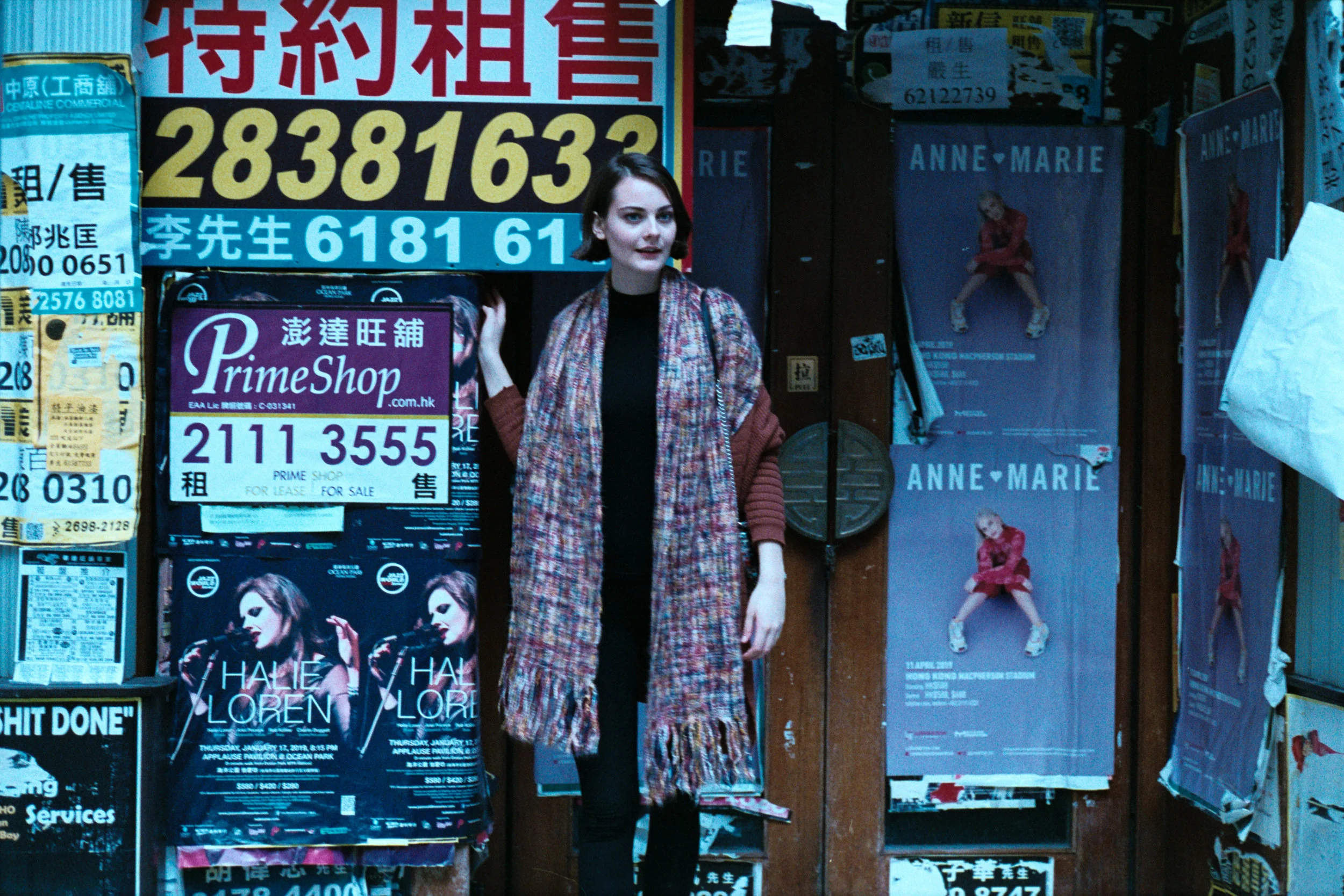 Leica M6J + Leica 50mm f/2 Summicron-M Version 4 + Fujifilm Natura 1600