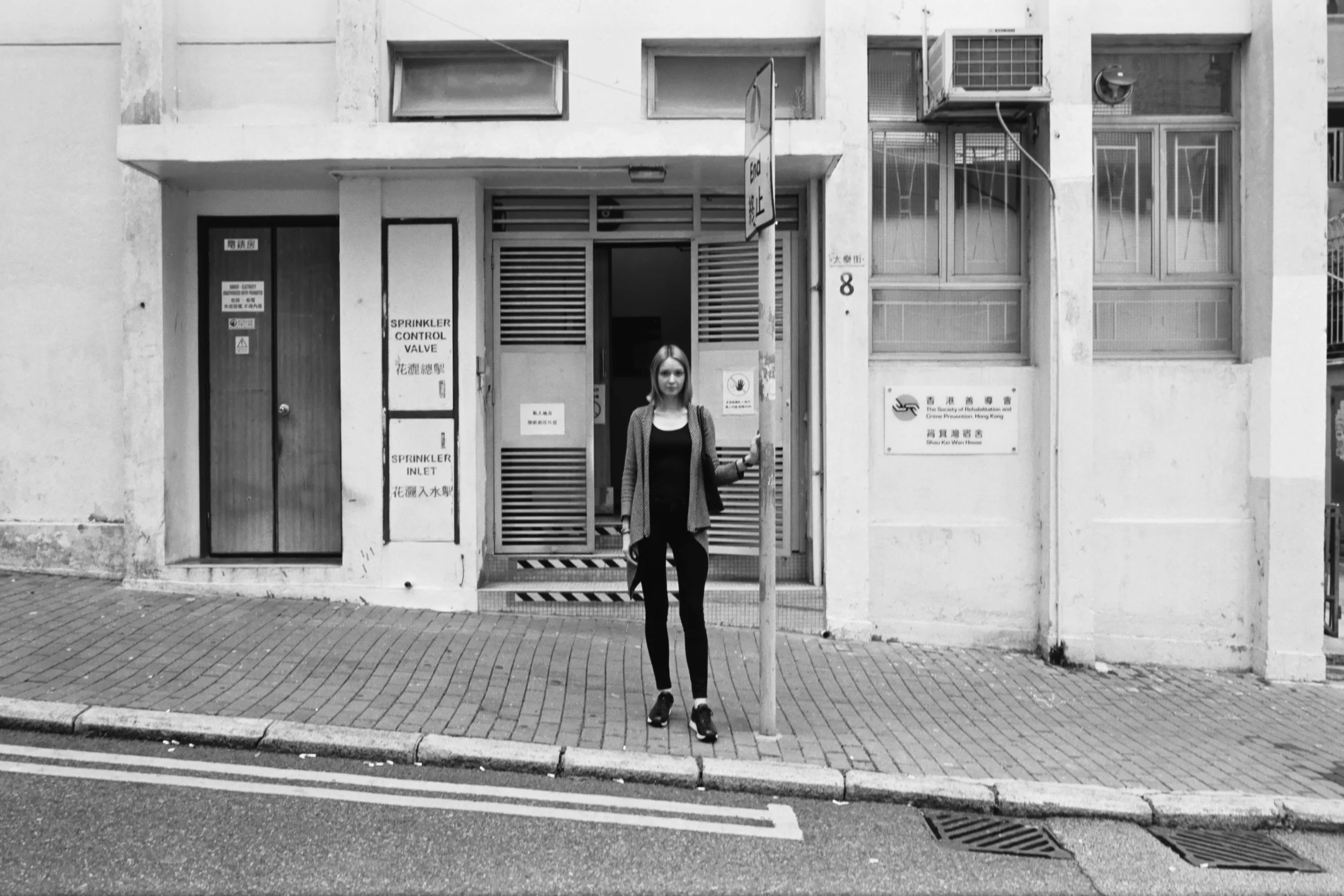 Leica MP Titan + Leica 28mm f/2 Summicron-M ASPH + Fujifilm Neopan Acros 100