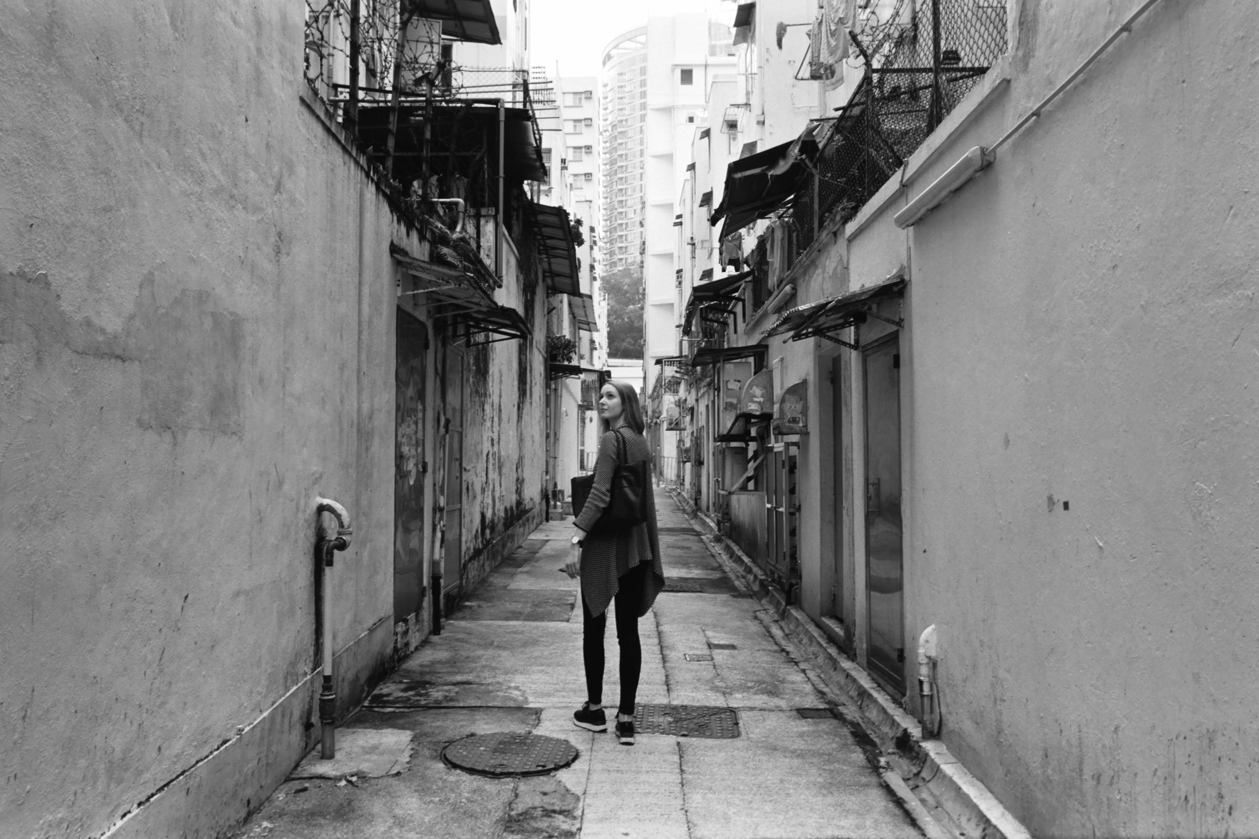 Leica MP Titan + Leica 28mm f/2 Summicron-M ASPH + Fujifilm Neopan Acros 100