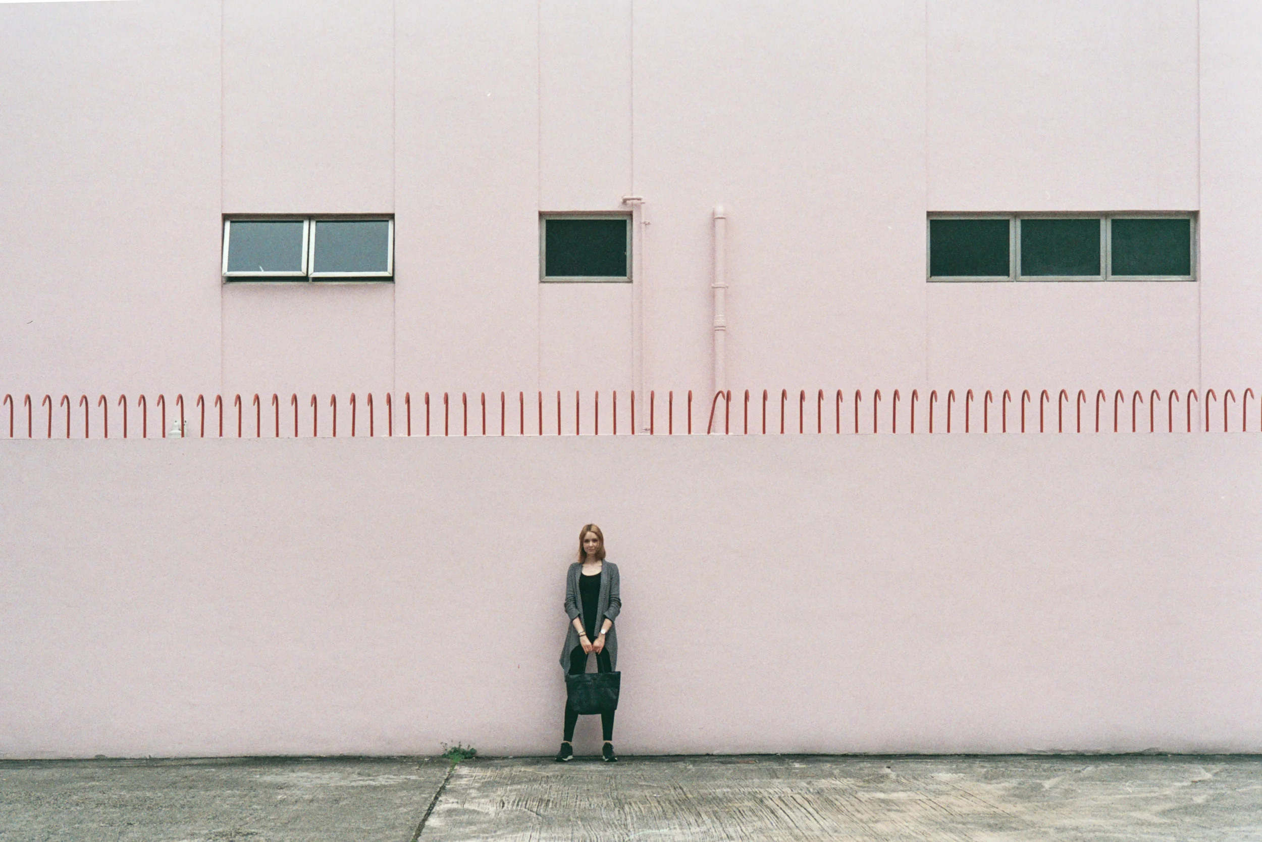 Leica MP Titan + Leica 50mm f/2 Summicron-M + Agfa Vista 200 - Straightened and trimmed.