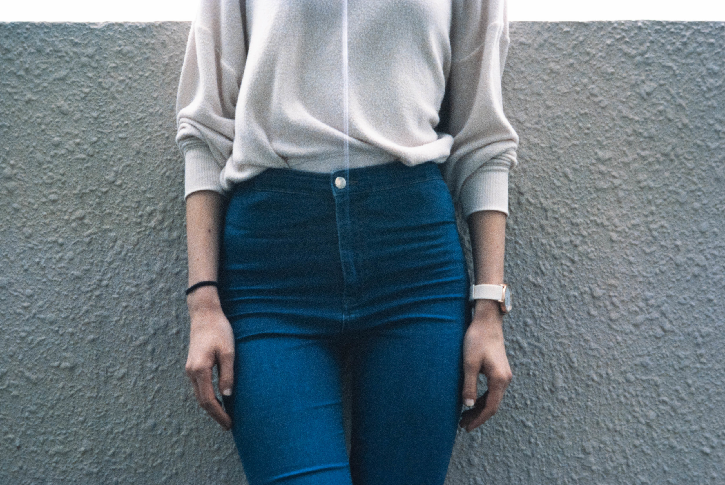 Leica MP-6 + Leica 50mm f/2 Summicron-M Version IV + Fujifilm Provia 400X Expired 2012