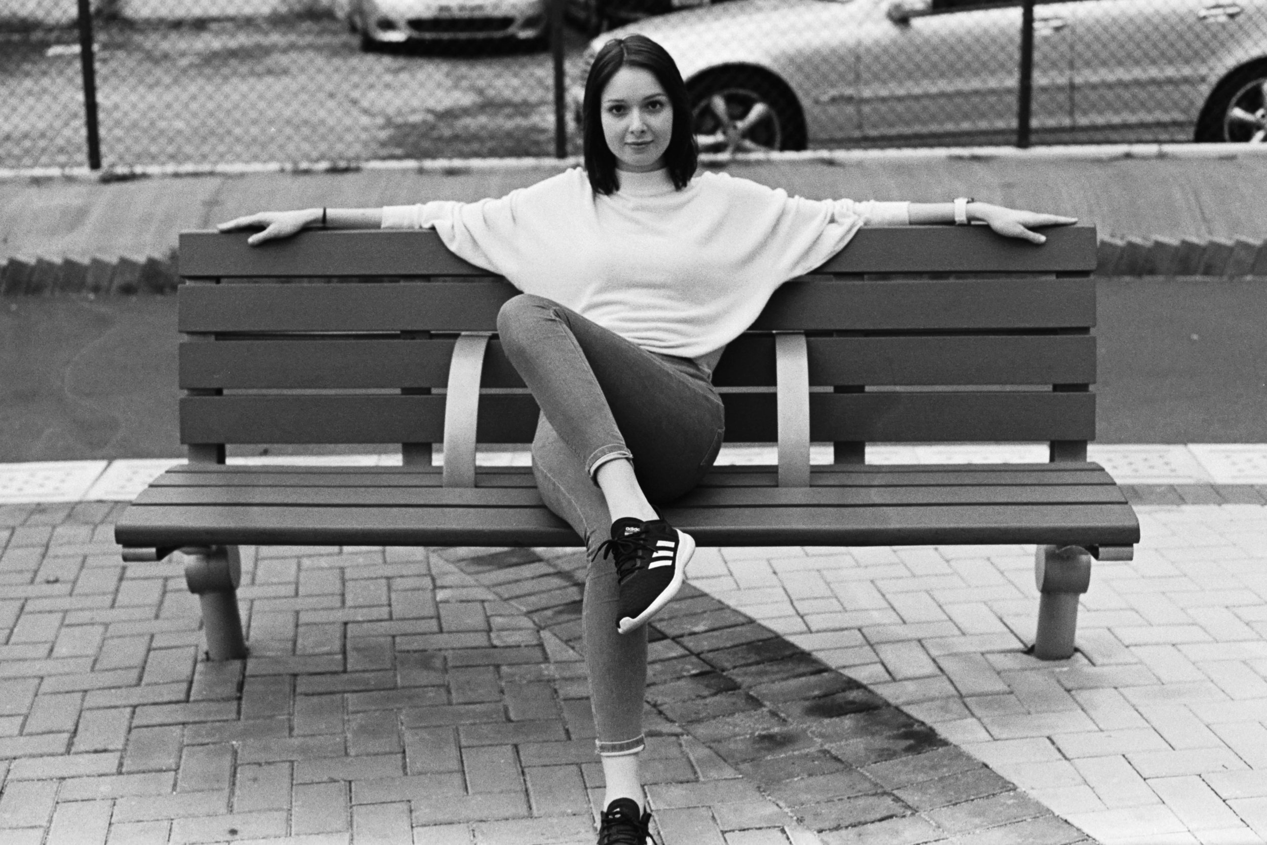 Leica MP-6 + Leica 50mm f/2 Summicron-M Version IV + Kodak Tri-X 400