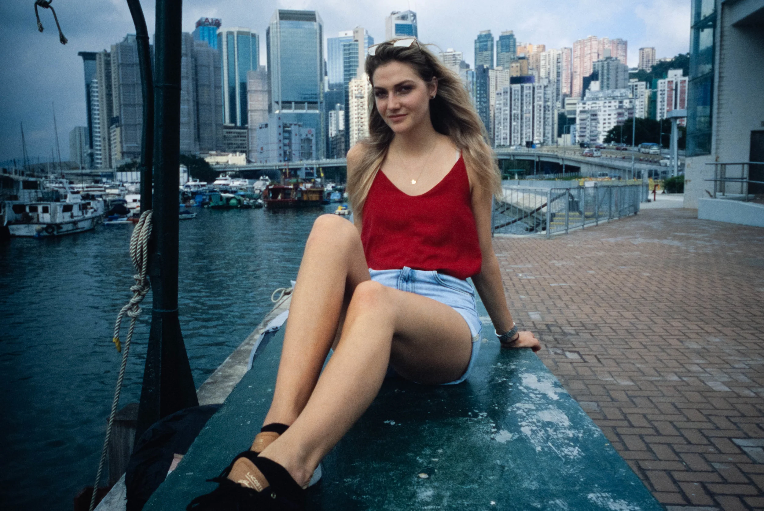 Fujifilm Provia 400X (Expired 2010) @ 28mm Focal Length