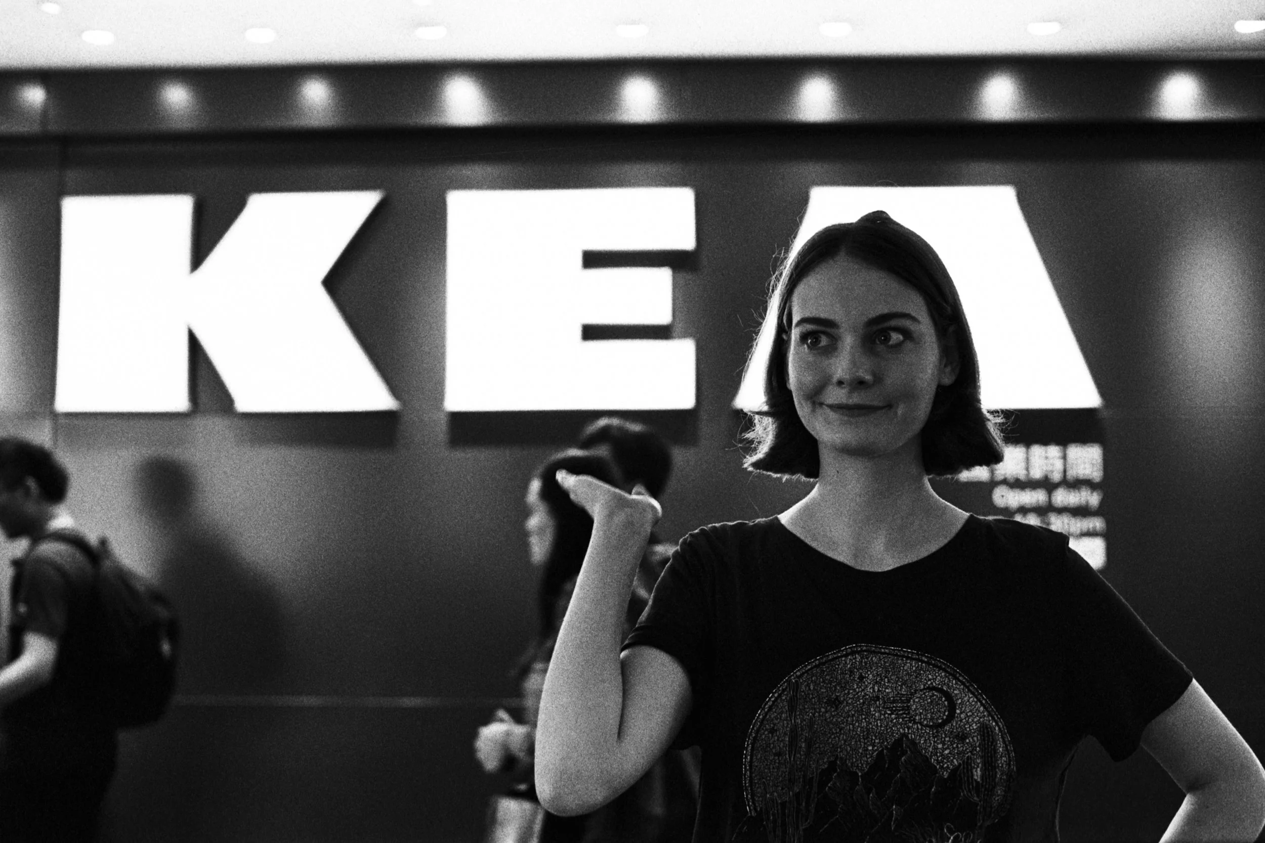 Fujifilm Neopan 1600 (Expired 2008, frozen since purchase) @ 35mm Focal Length