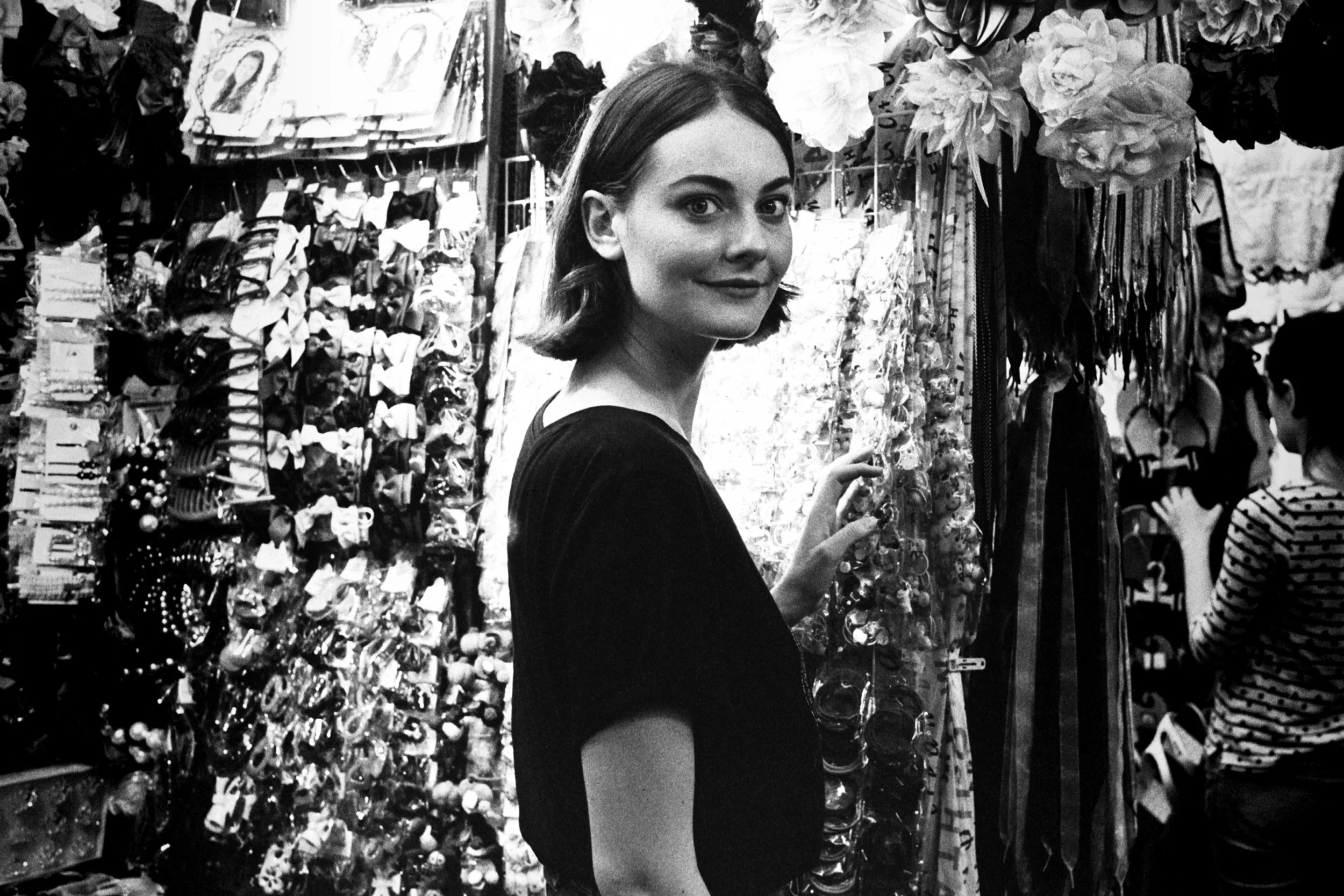 Fujifilm Neopan 1600 (Expired 2008, frozen since purchase) @ 35mm Focal Length