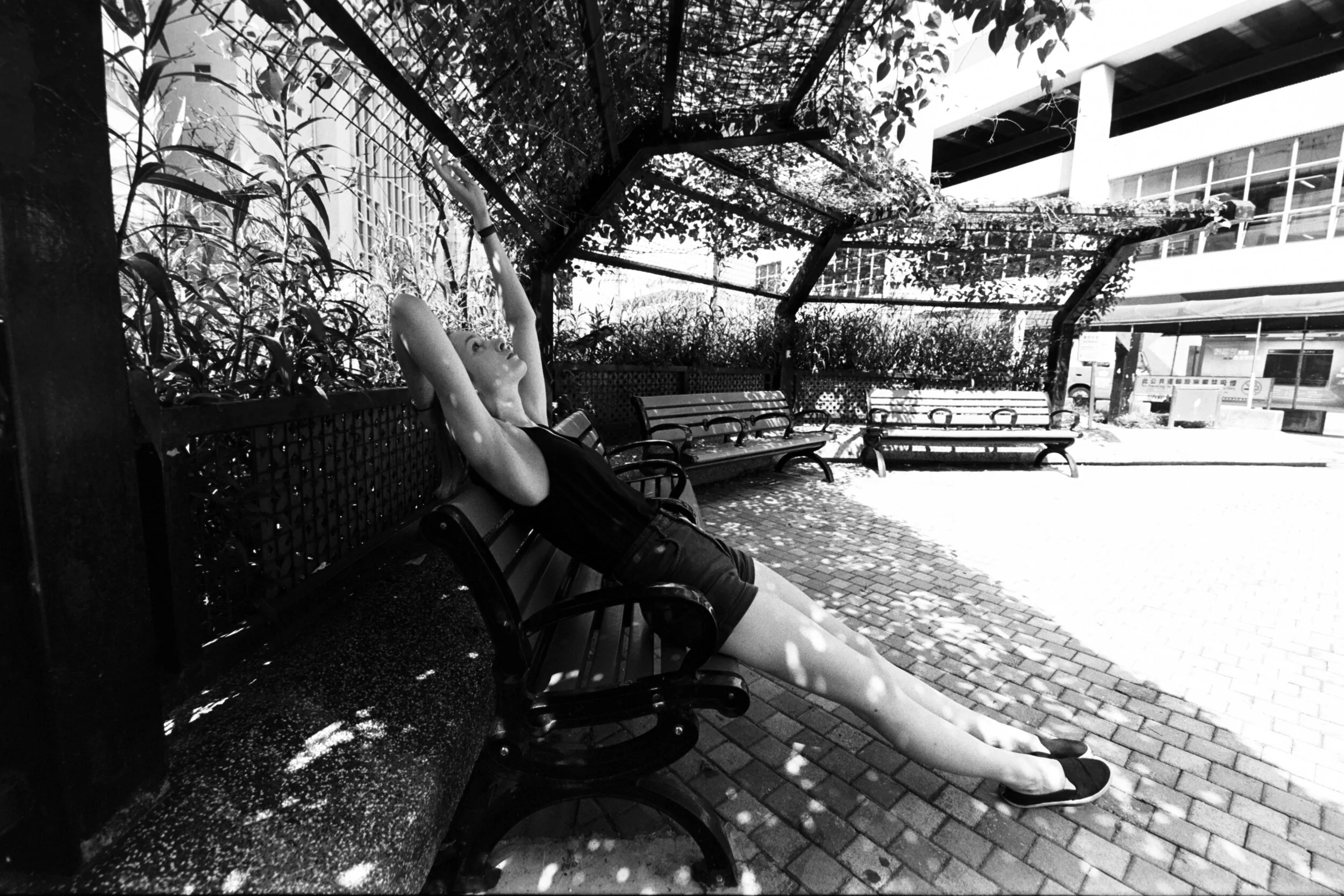 Ilford Delta 400 @ 14mm Focal Length