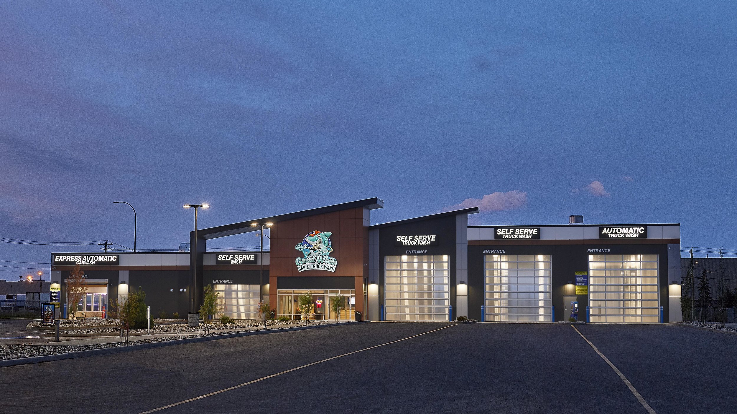 Twilight commercial realestate photo