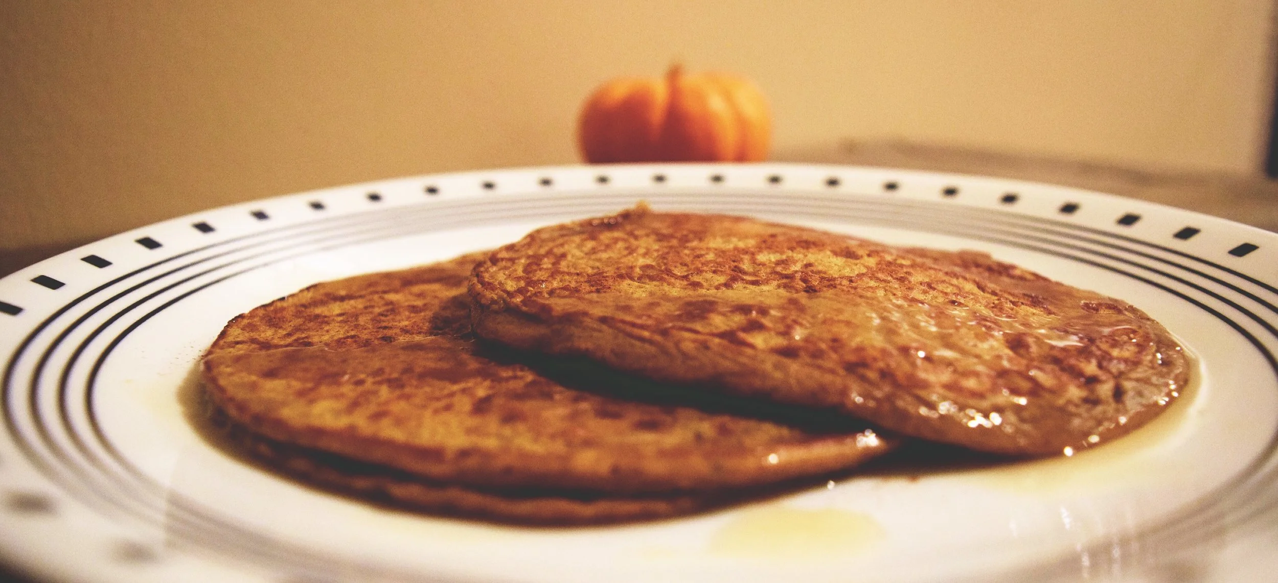 Pumpkin Pie Protein Pancakes! 