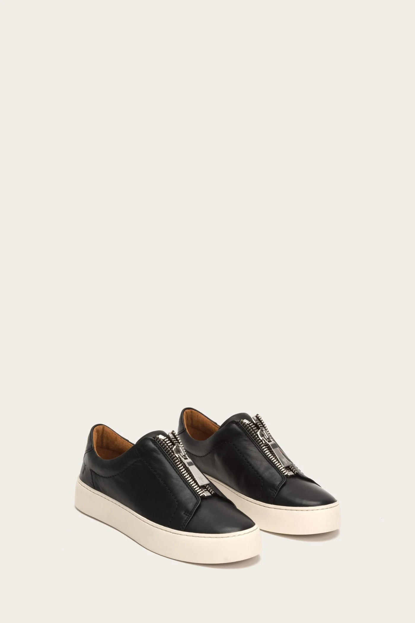 71323_black_f_2400x.jpg