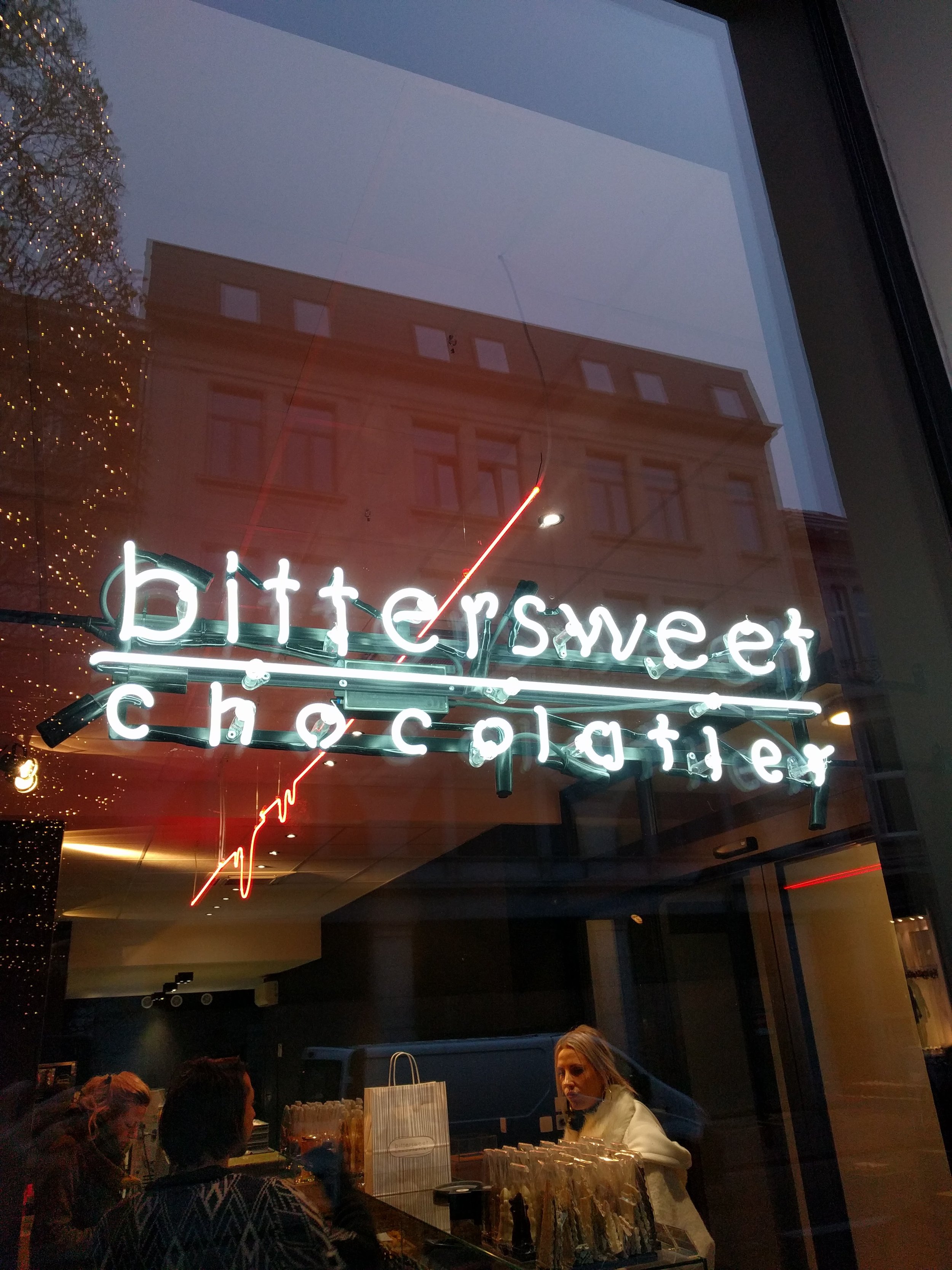 Neonreclame Bittersweet Leuven