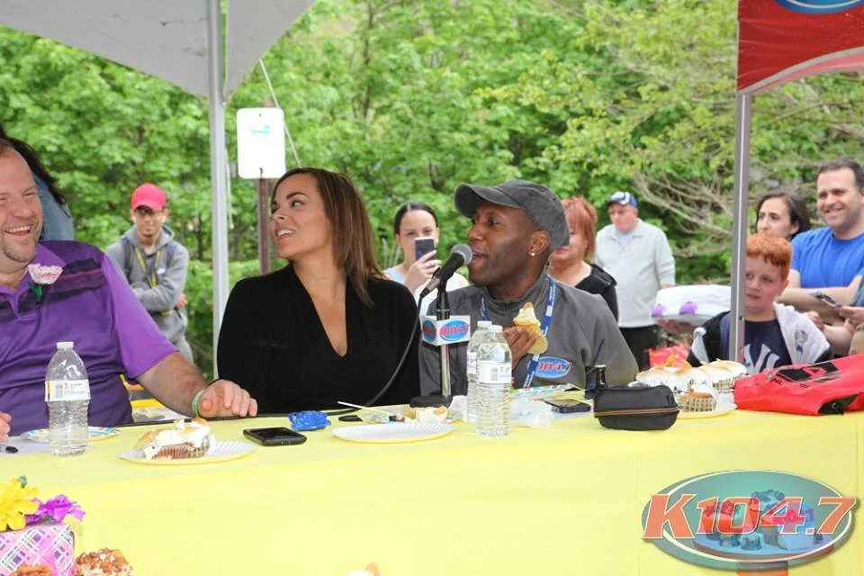 Diva, of K104.7 in the morning. Photo Credit: Digital Weddings
