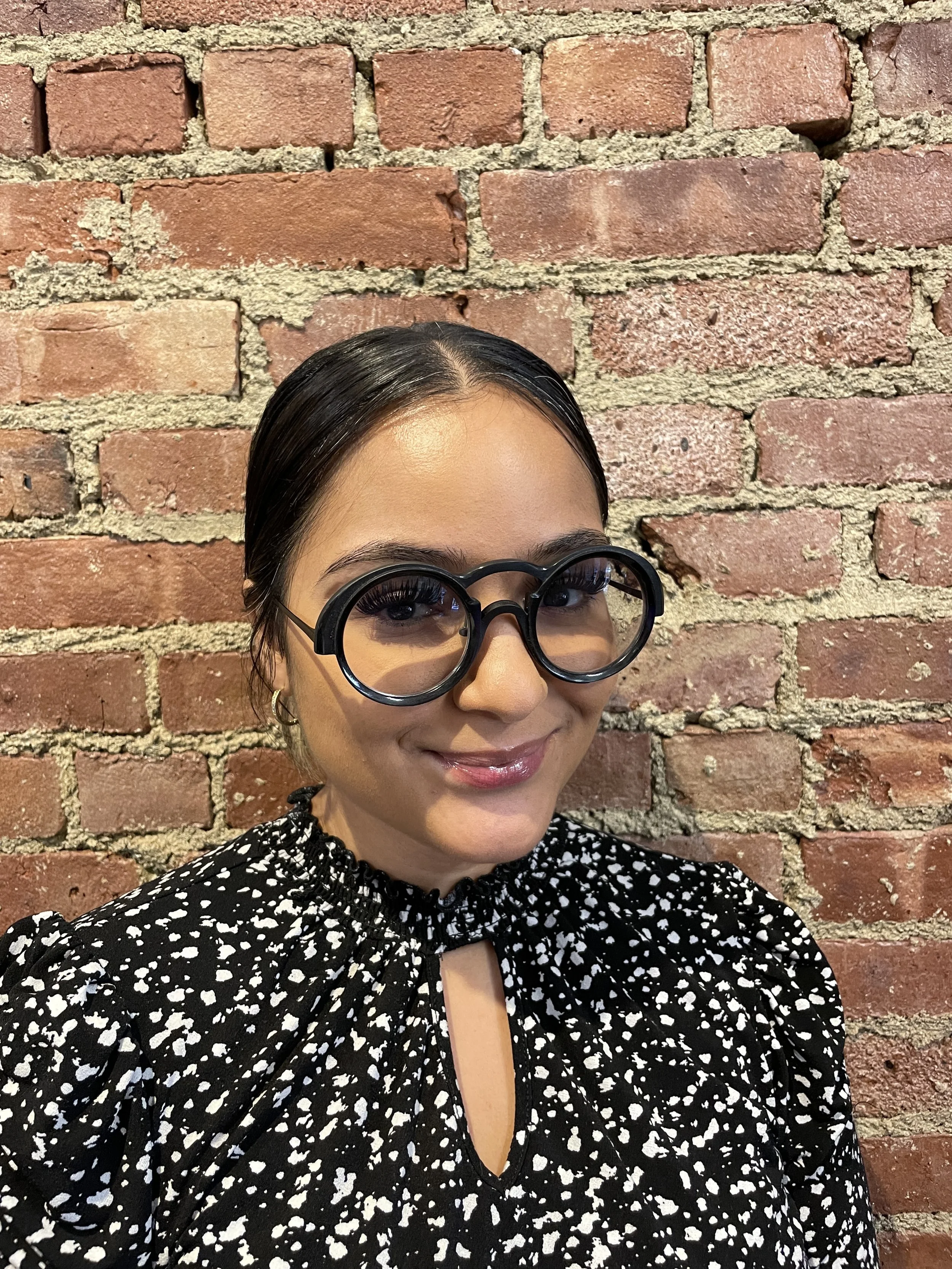 luxe optique remy black frames.jpg