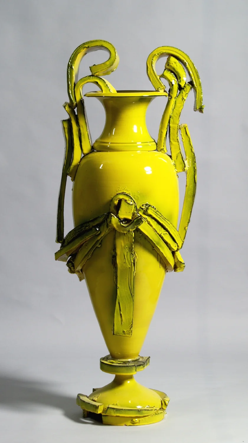 Giuseppe Ducrot, Anfora, 2015, glazed erthenware, cm. 100 x 30.jpg