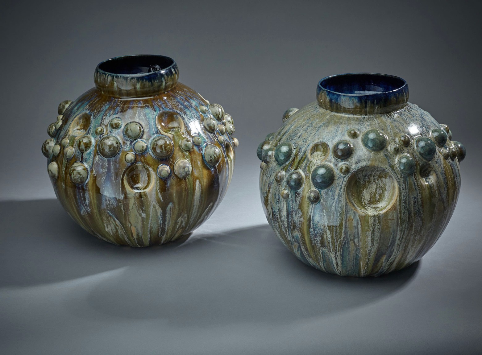 Pair of Green Moon Jars, L30xW30xH28 cm.jpg