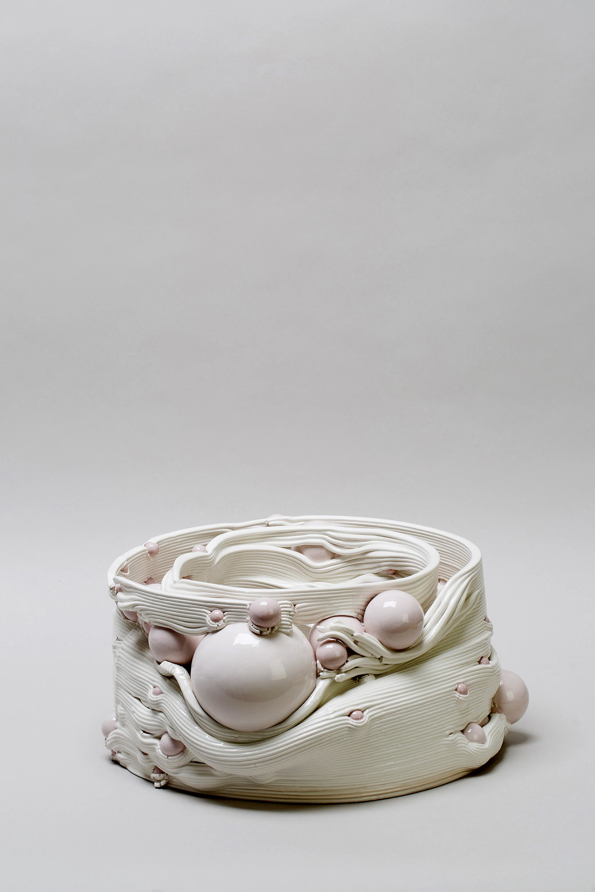 04 -Andrea Salvatori, Composizione 40100#04 (Discanto), 2019, glazed earthenware, h 20x42 x 42 cm (Photo Luca Nostri).jpg