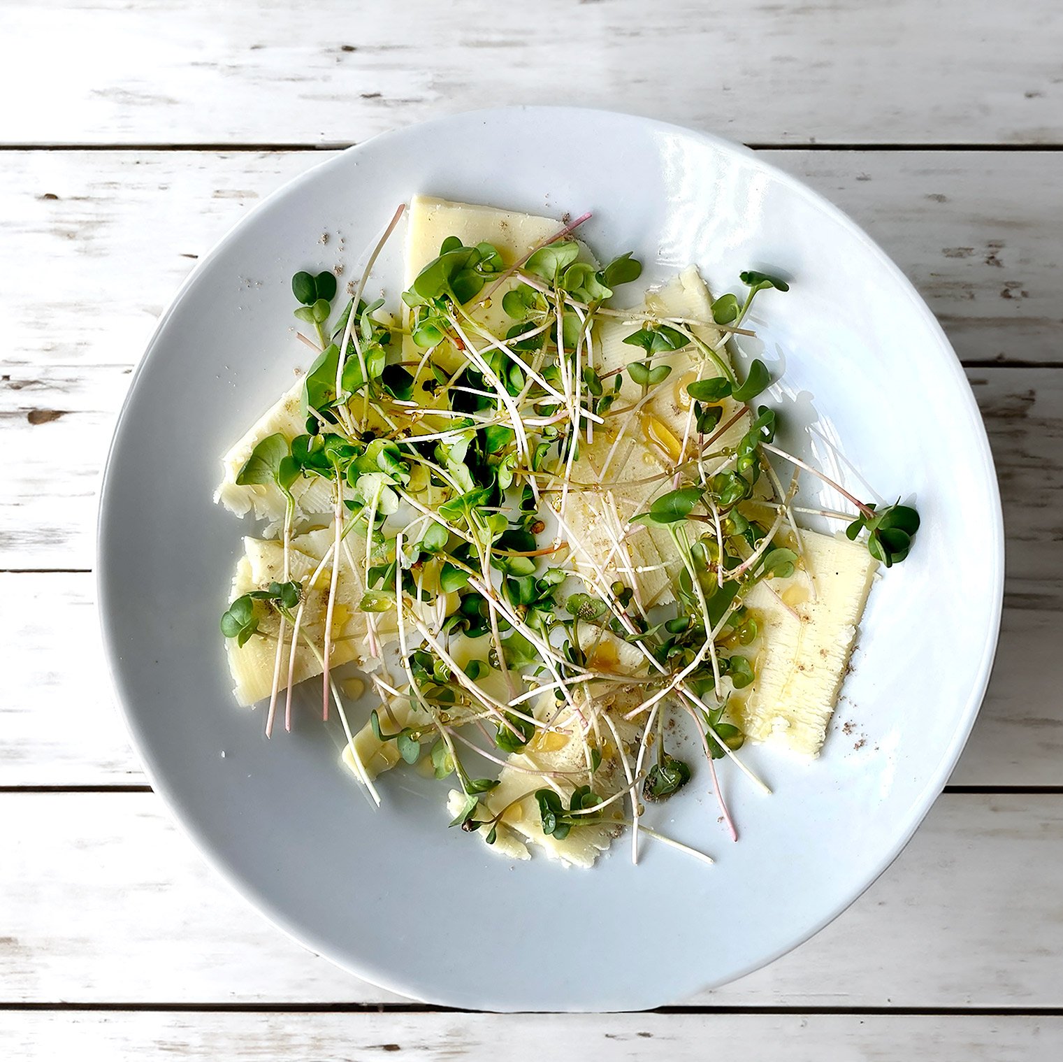 recipe_microgreens_honey_sharp_cheese.jpg