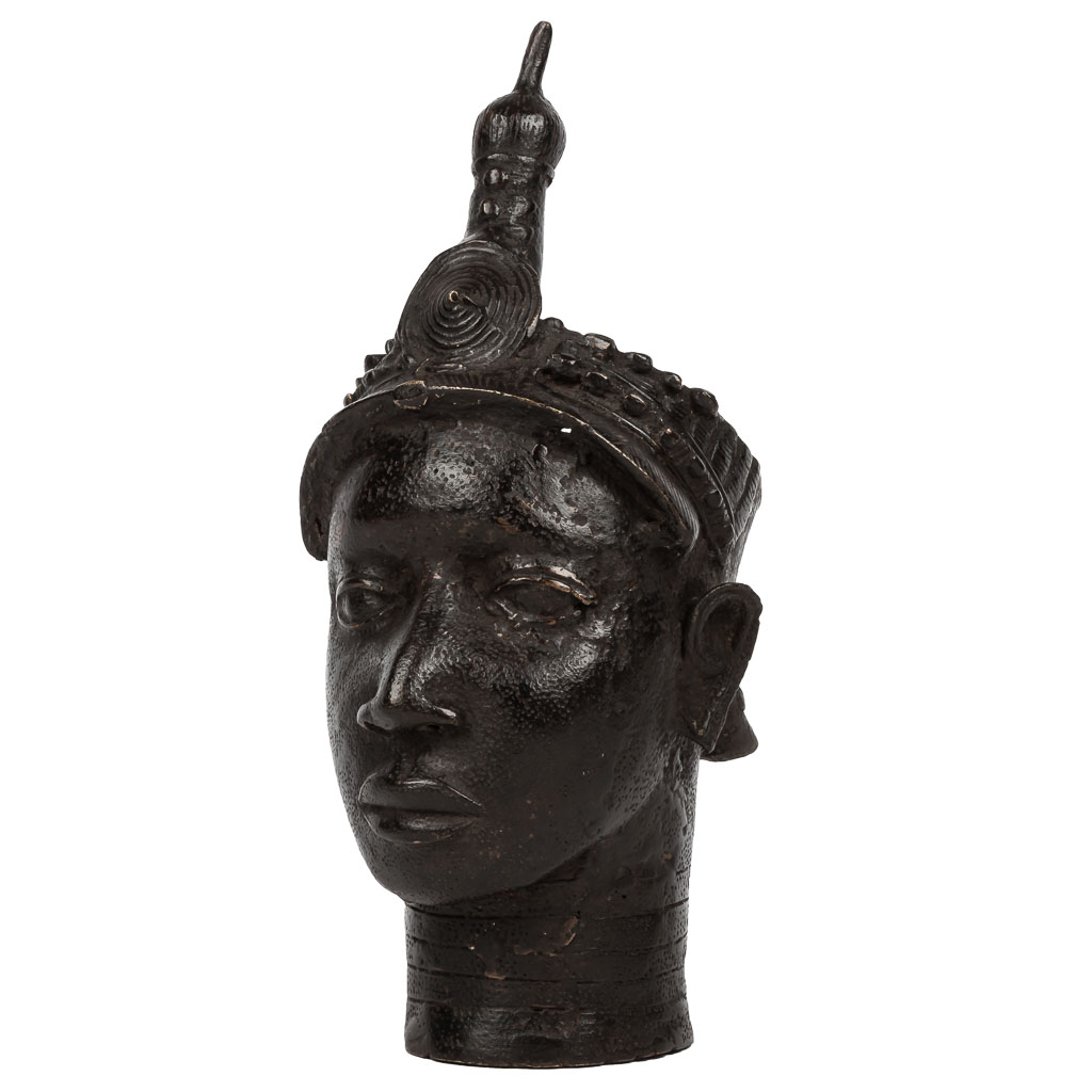 STUNNING AFRICAN IFE STYLE BRONZE HEAD, NIGERIA