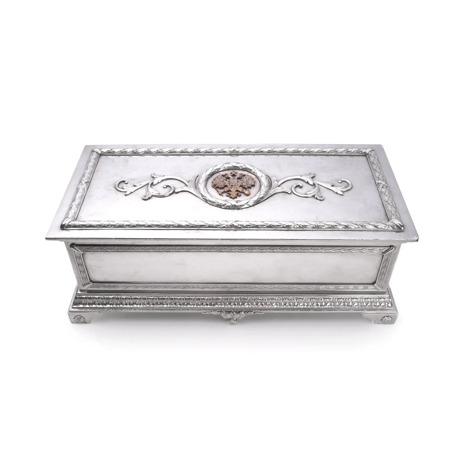 Large-Faberge-Silver-Box-Tabunov-Antiques1.jpg
