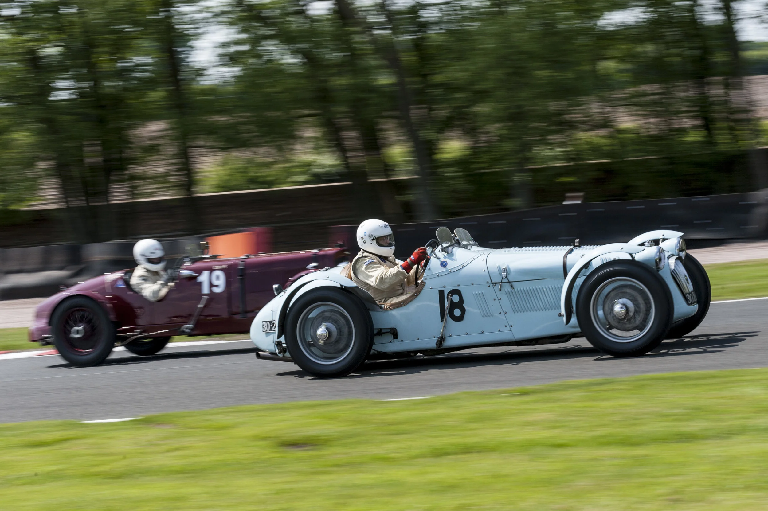 Briggs close on the heels of Guyatt, who finished just ahead: Peter McFadyen