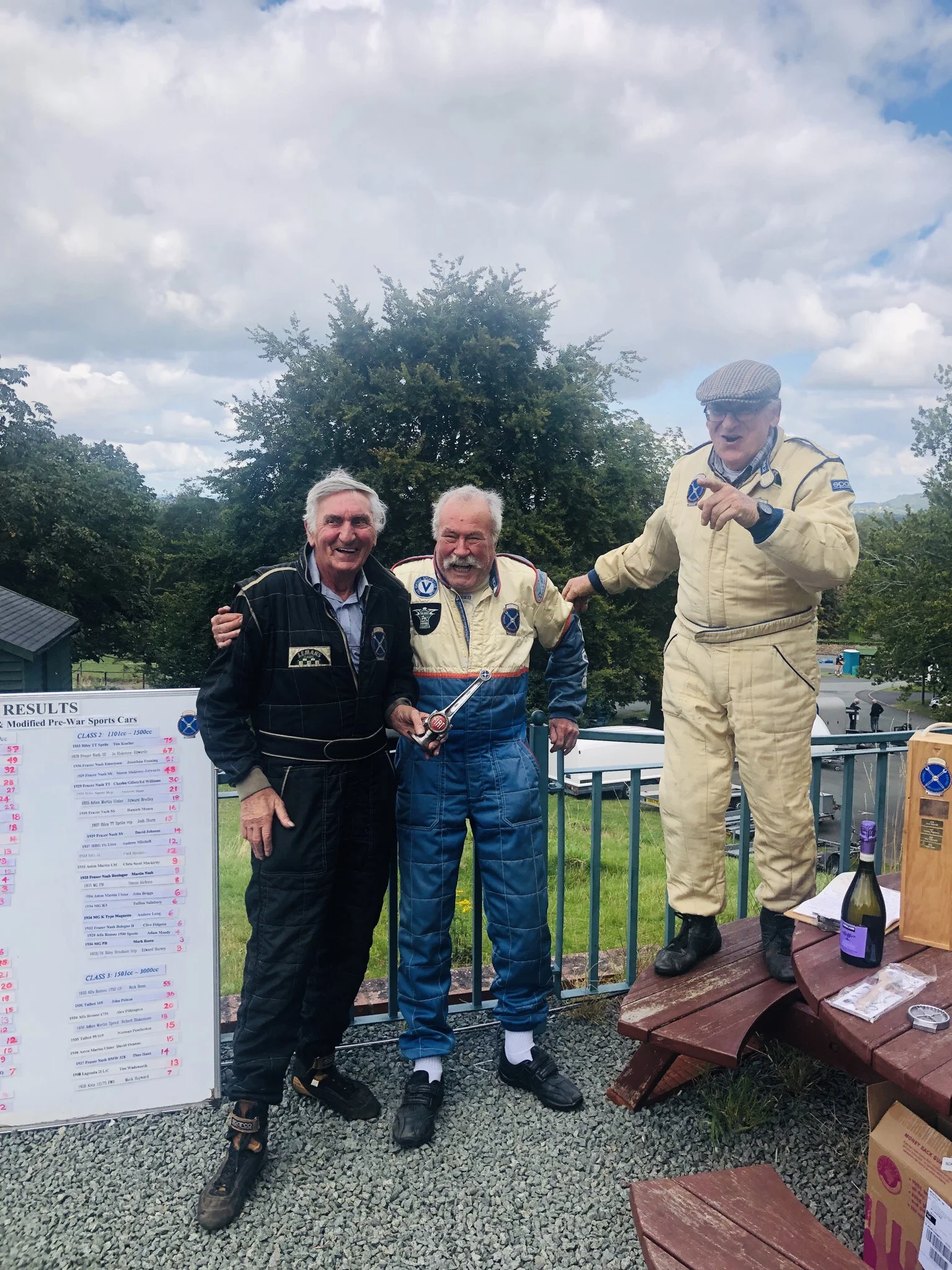 Allen received his Golden Oldie Award from Norman Pemberton at Loton Park; Le Patron presiding: Andy Baker