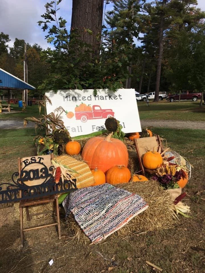 minted-market-community-farmers-market-grampian-pa.jpg