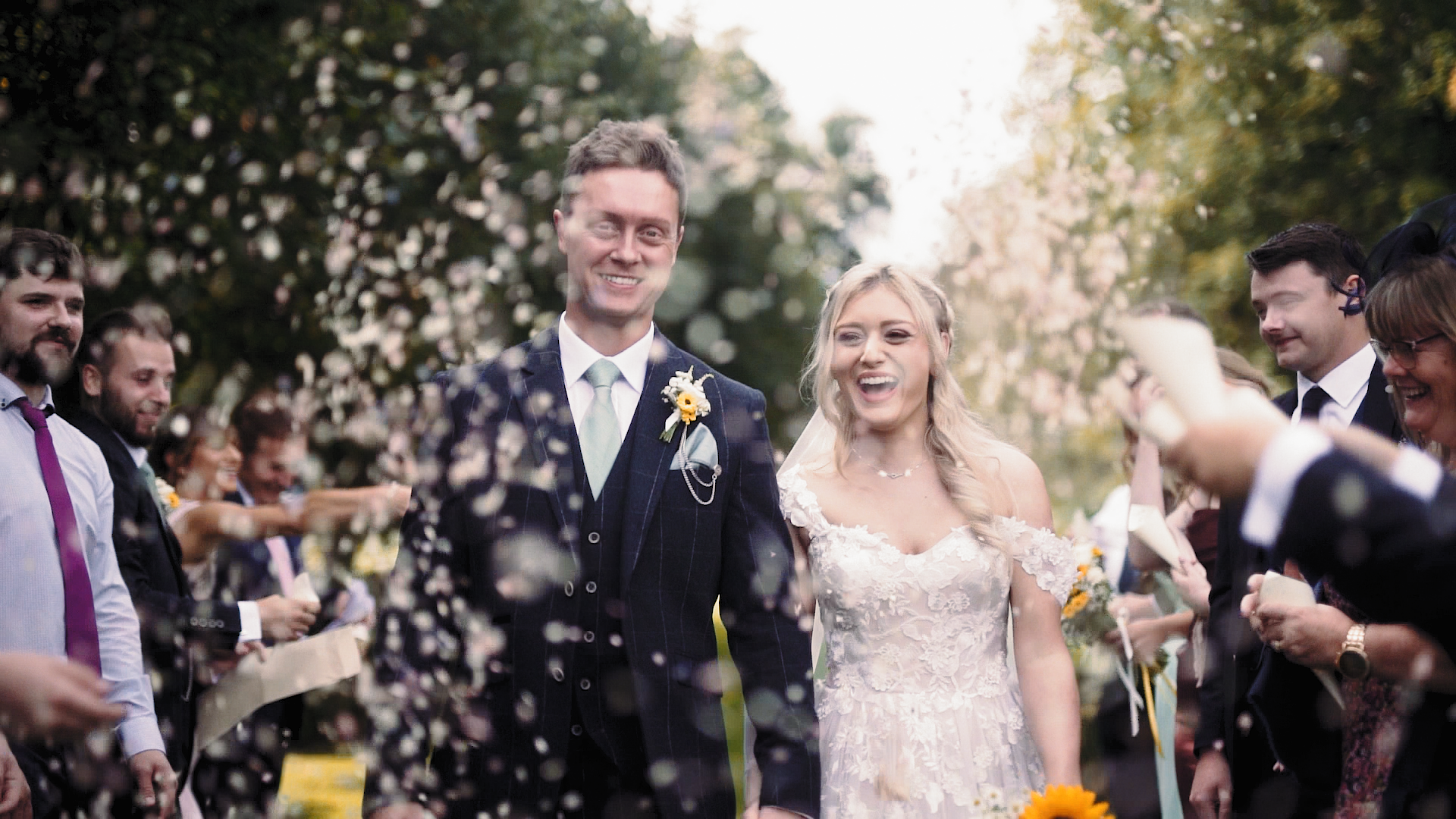 Elegant And Beautiful Love Story at Larchfield Estate