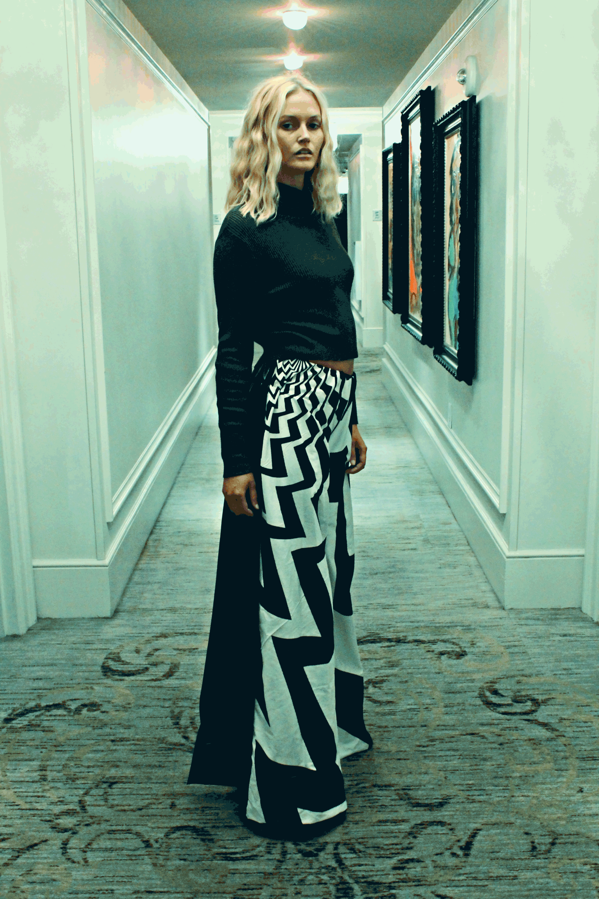 shining2.gif