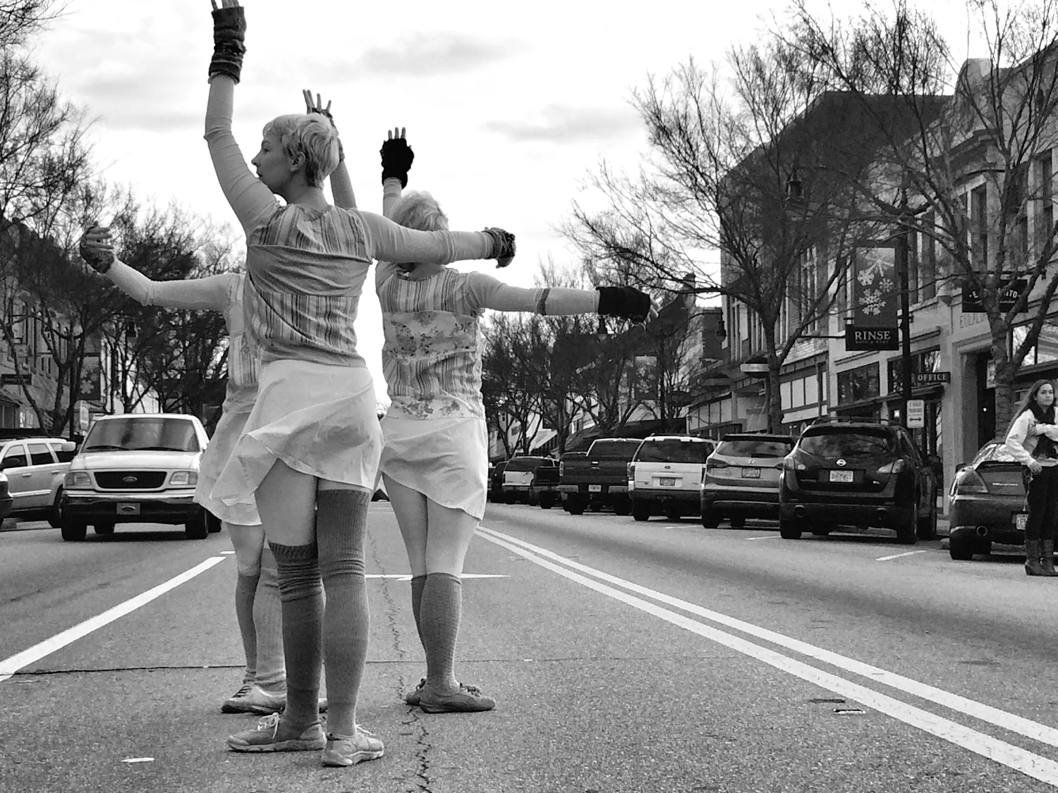 GLO Atlanta traveling performance on Broad Street