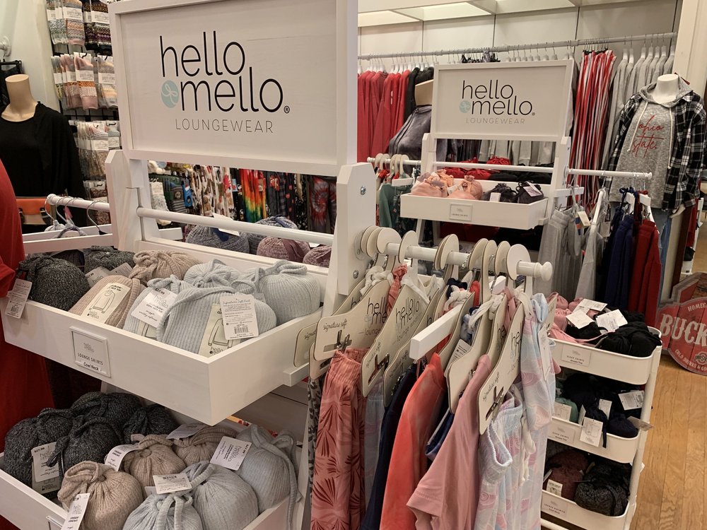 Holiday Shopping at The Worthington Mall — Experience Worthington