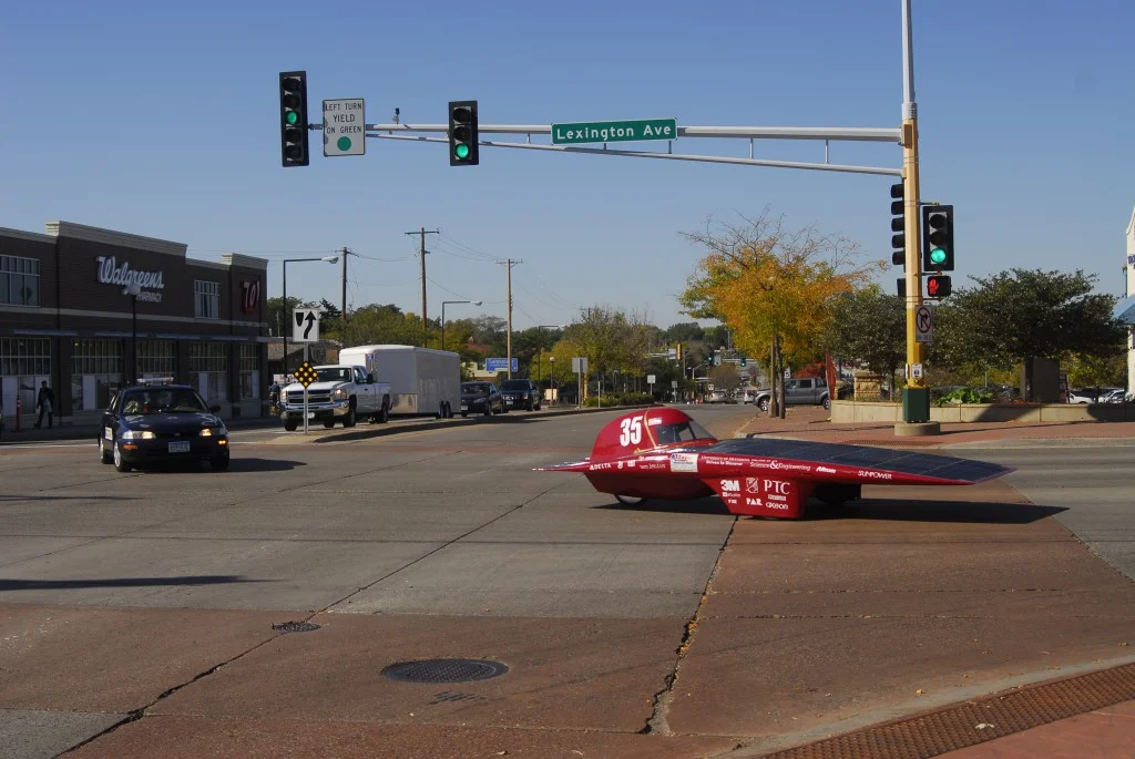 Centaurus III turns through the intersection of Lexington and Larpenteur Avenues in St. Paul.
