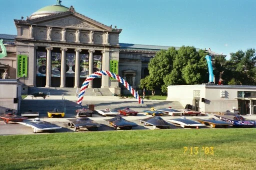 Start of ASC2003 Race at Chicago’s Museum of Science and Industry