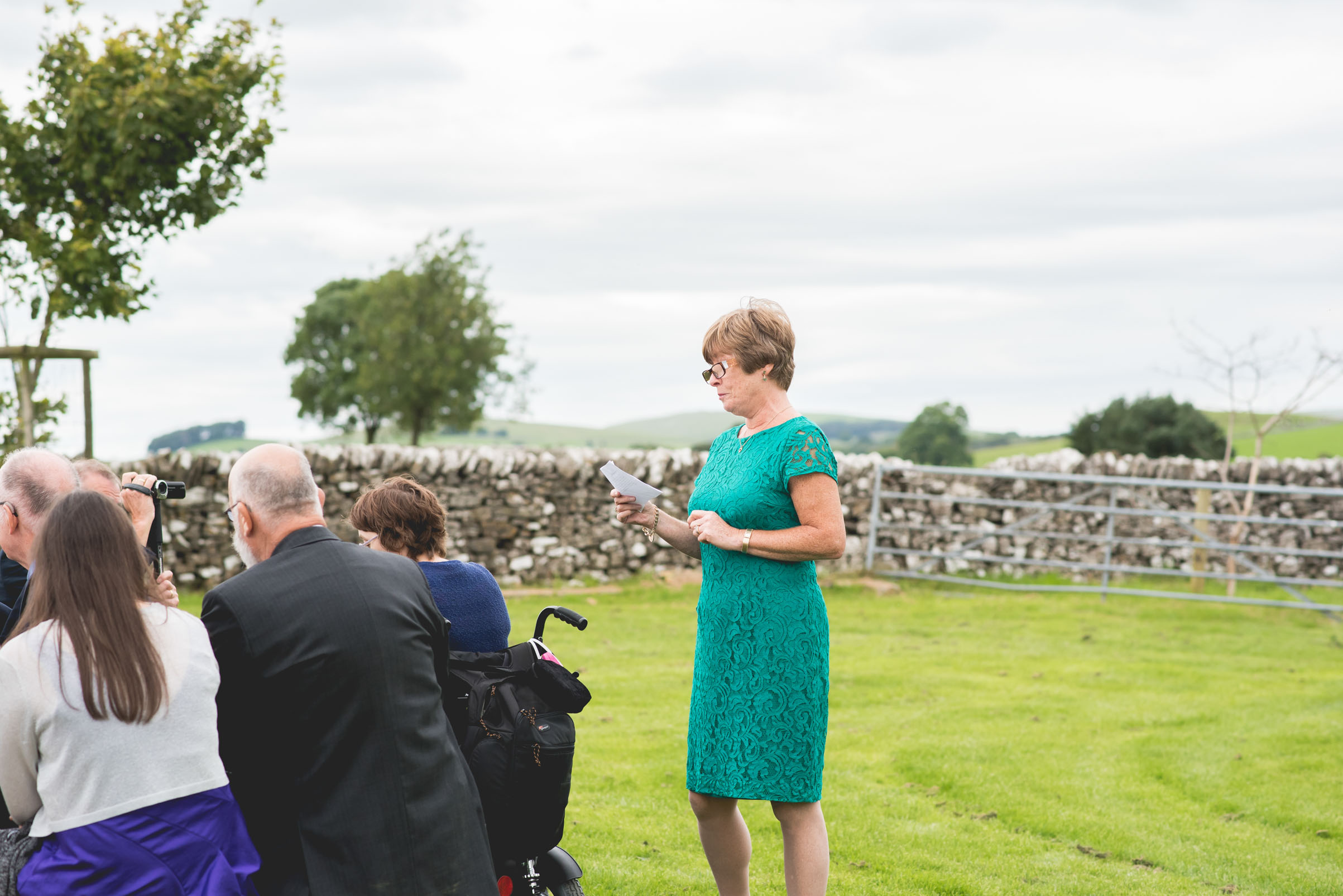 Peak+district+farm+wedding+lower+damgate+photographer-128.jpg