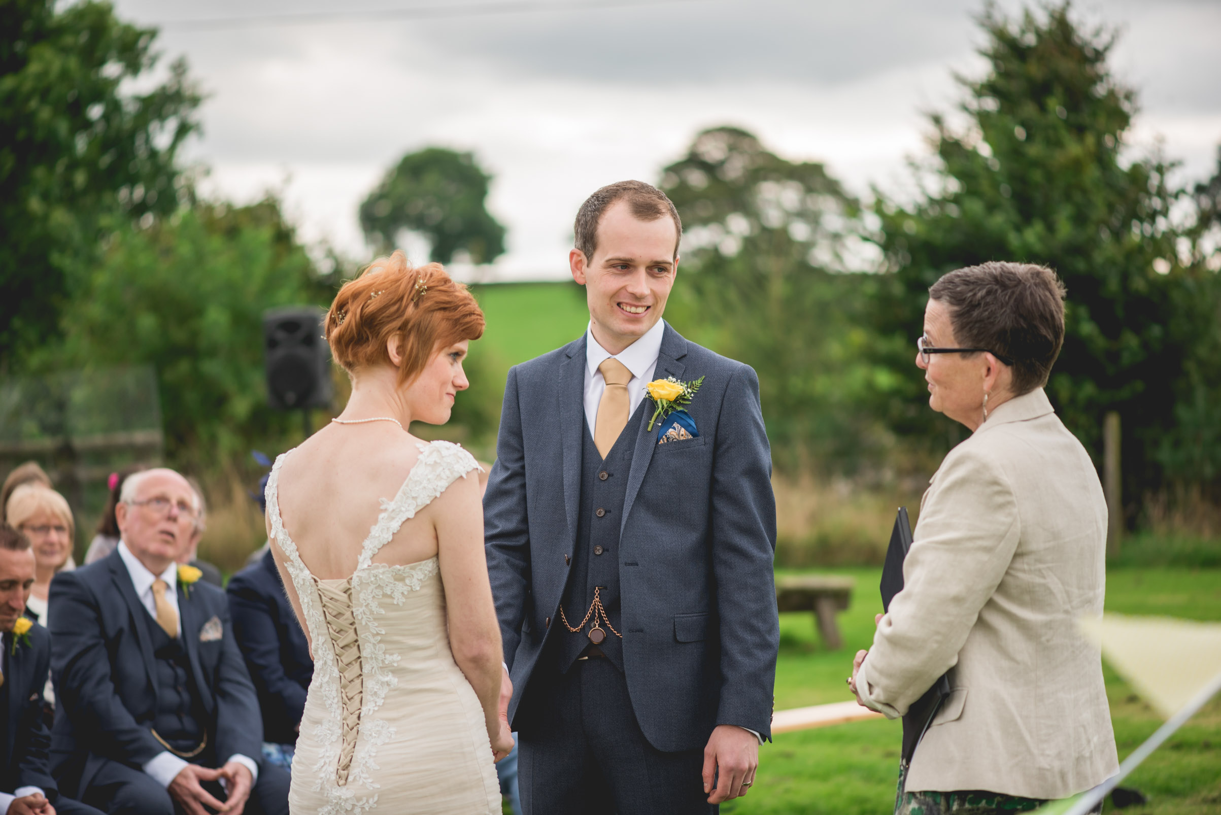 Peak+district+farm+wedding+lower+damgate+photographer-139.jpg