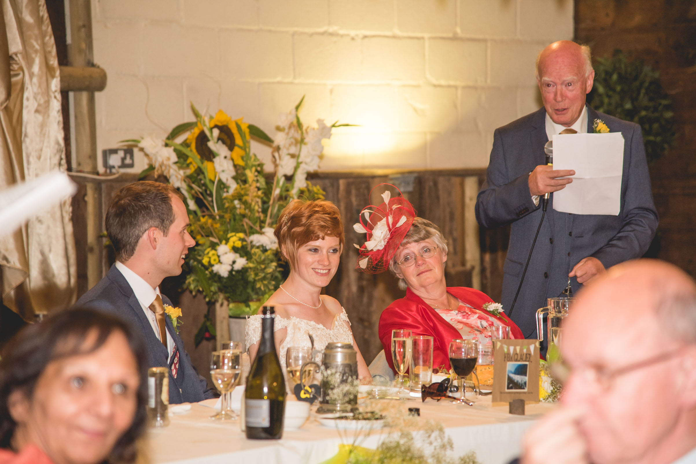 Peak+district+farm+wedding+lower+damgate+photographer-217.jpg