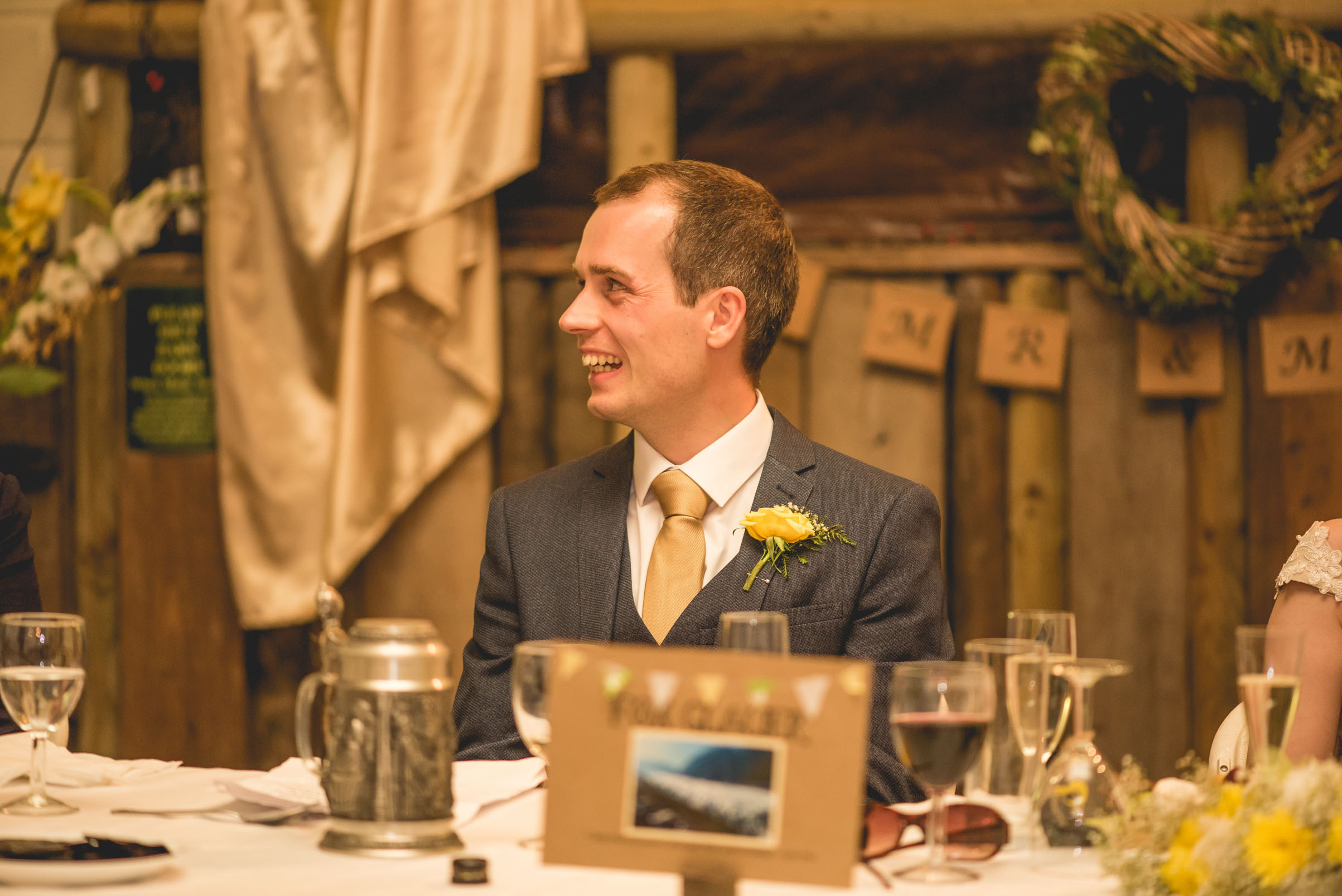 Peak+district+farm+wedding+lower+damgate+photographer-226.jpg