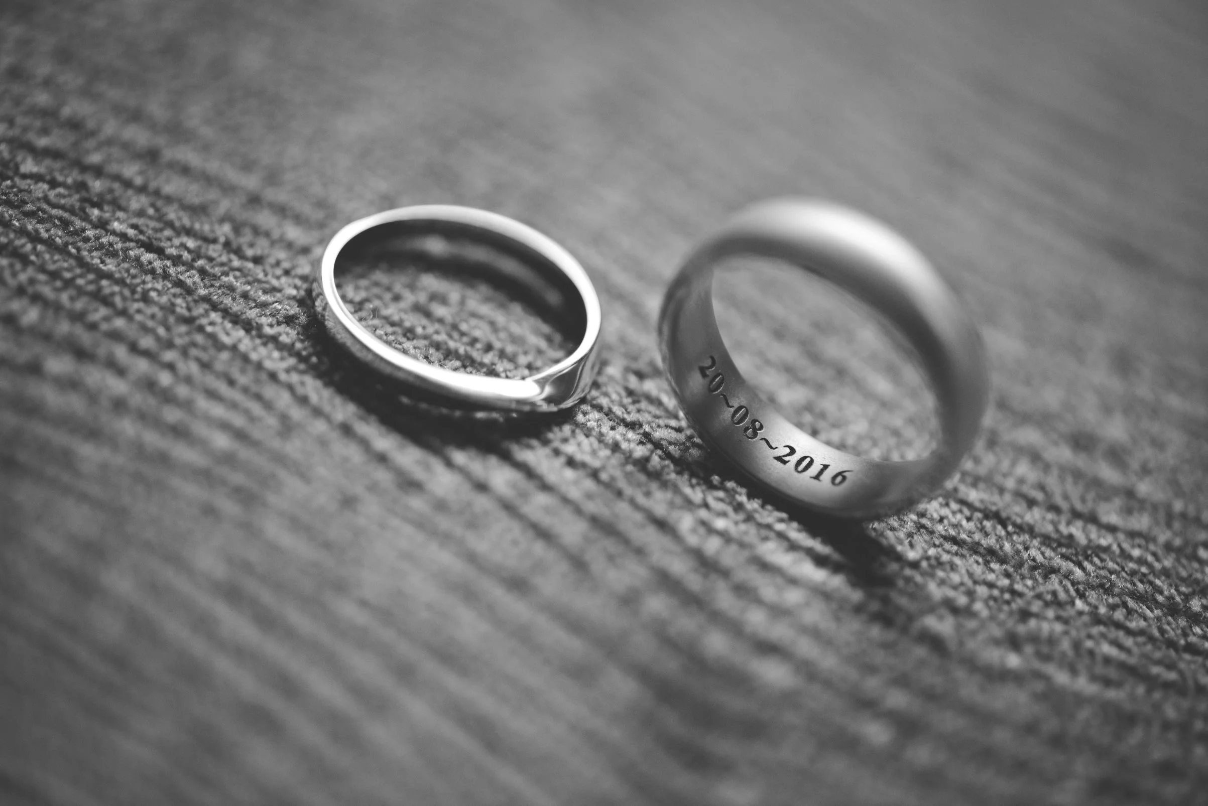 The-waterfront-wedding-crows-nest-barton-marina-16.jpg