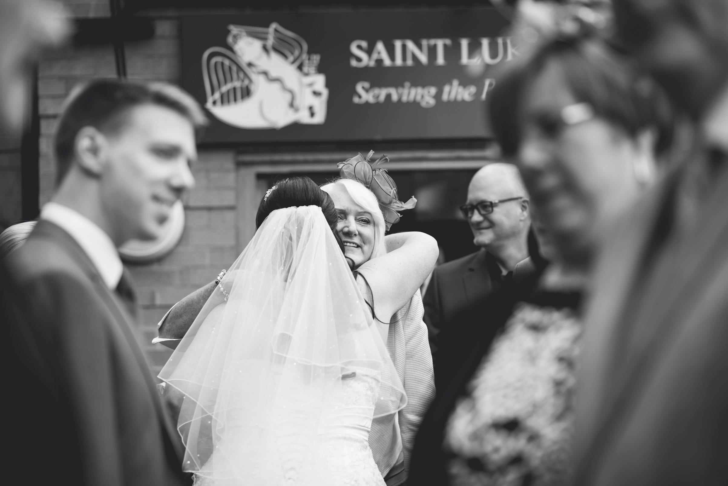The+Fairlawns+wedding+Aldridge+StLukes+Church-107.jpg