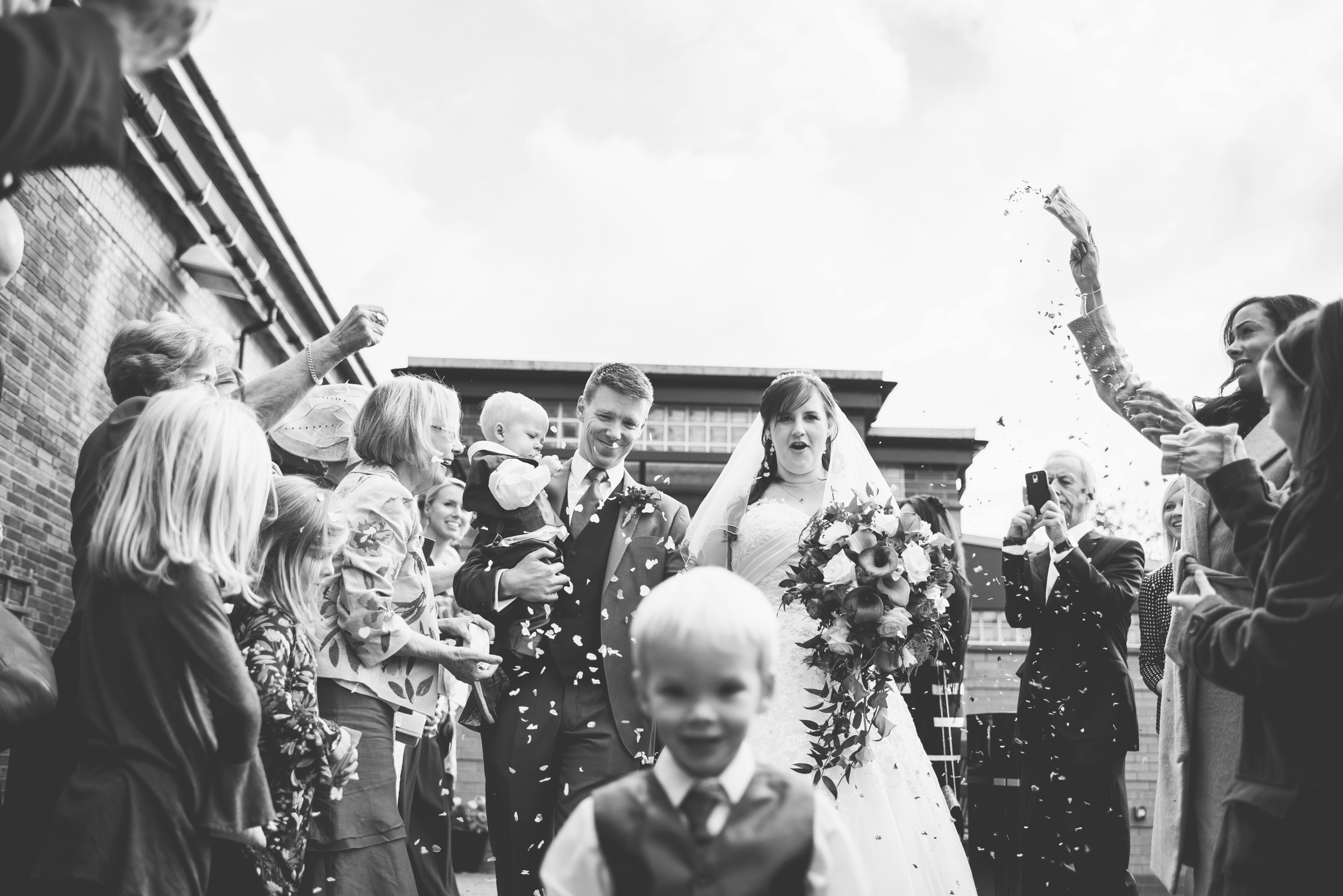 The+Fairlawns+wedding+Aldridge+StLukes+Church-116.jpg