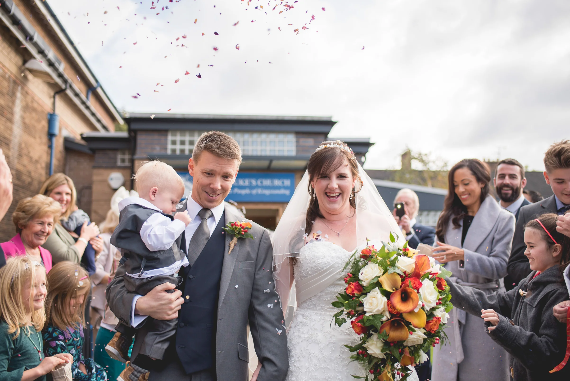 The+Fairlawns+wedding+Aldridge+StLukes+Church-117.jpg