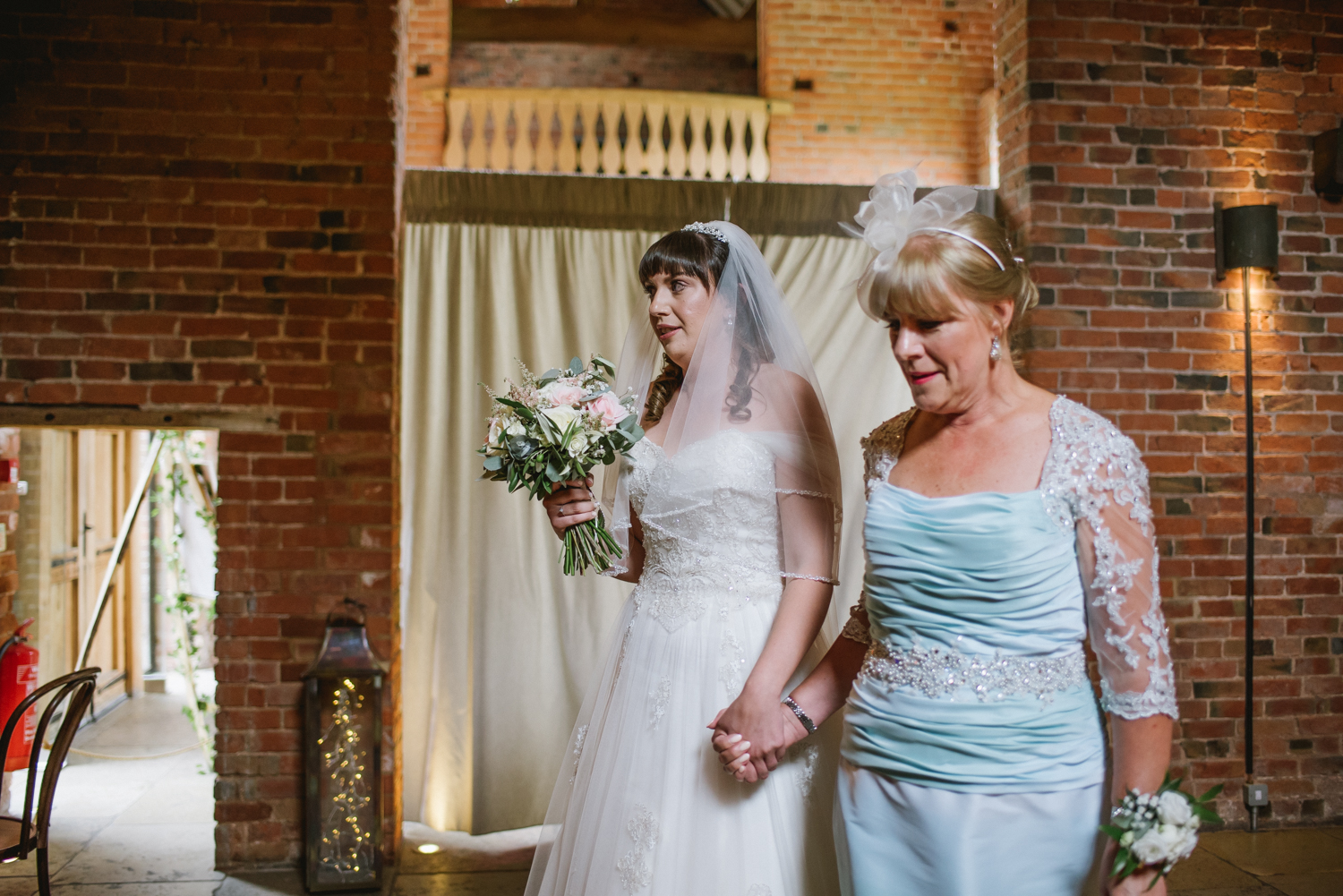 Jodie-George-shustoke-barn-wedding-photography-staffordshire-347.jpg