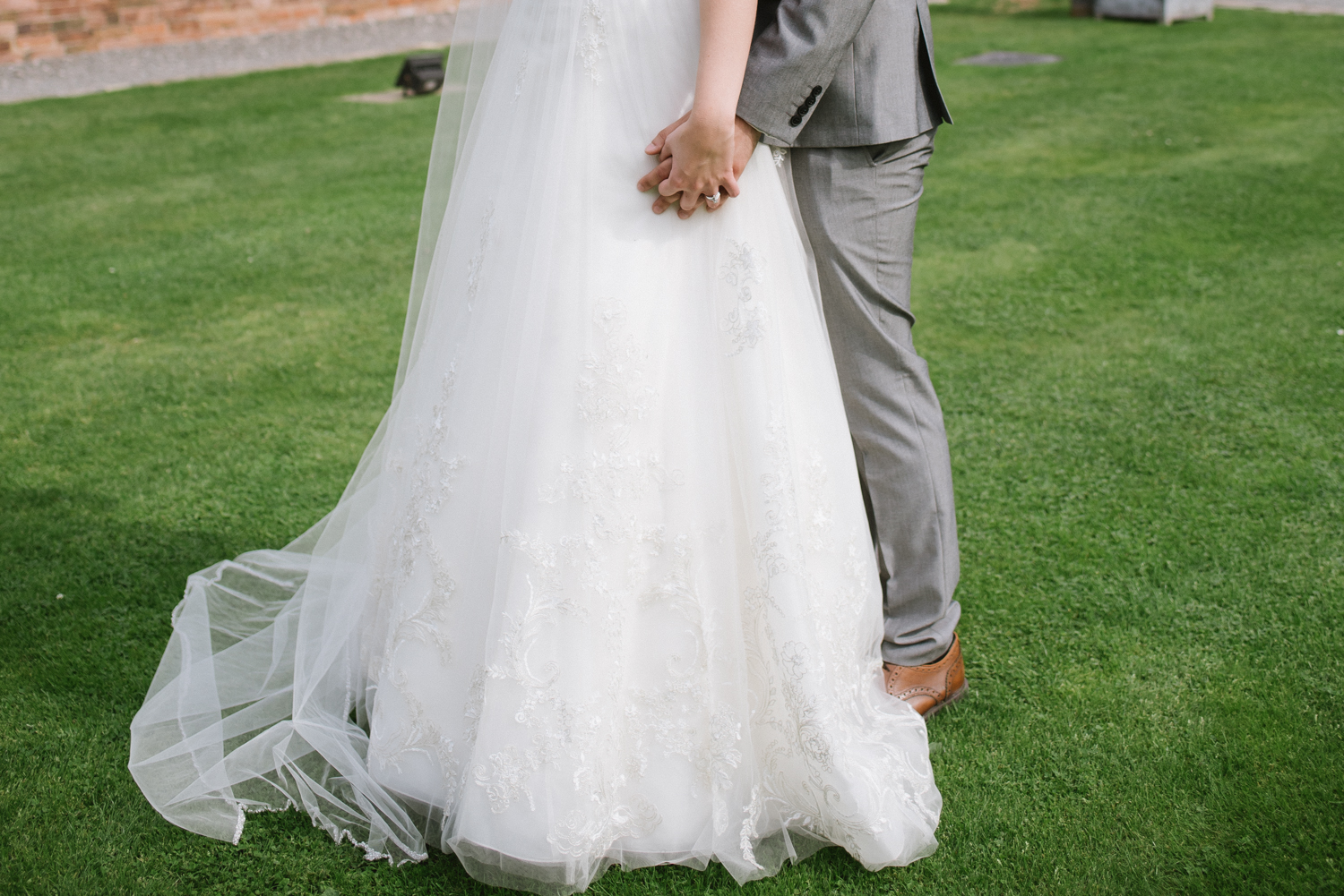 Jodie-George-shustoke-barn-wedding-photography-staffordshire-699.jpg