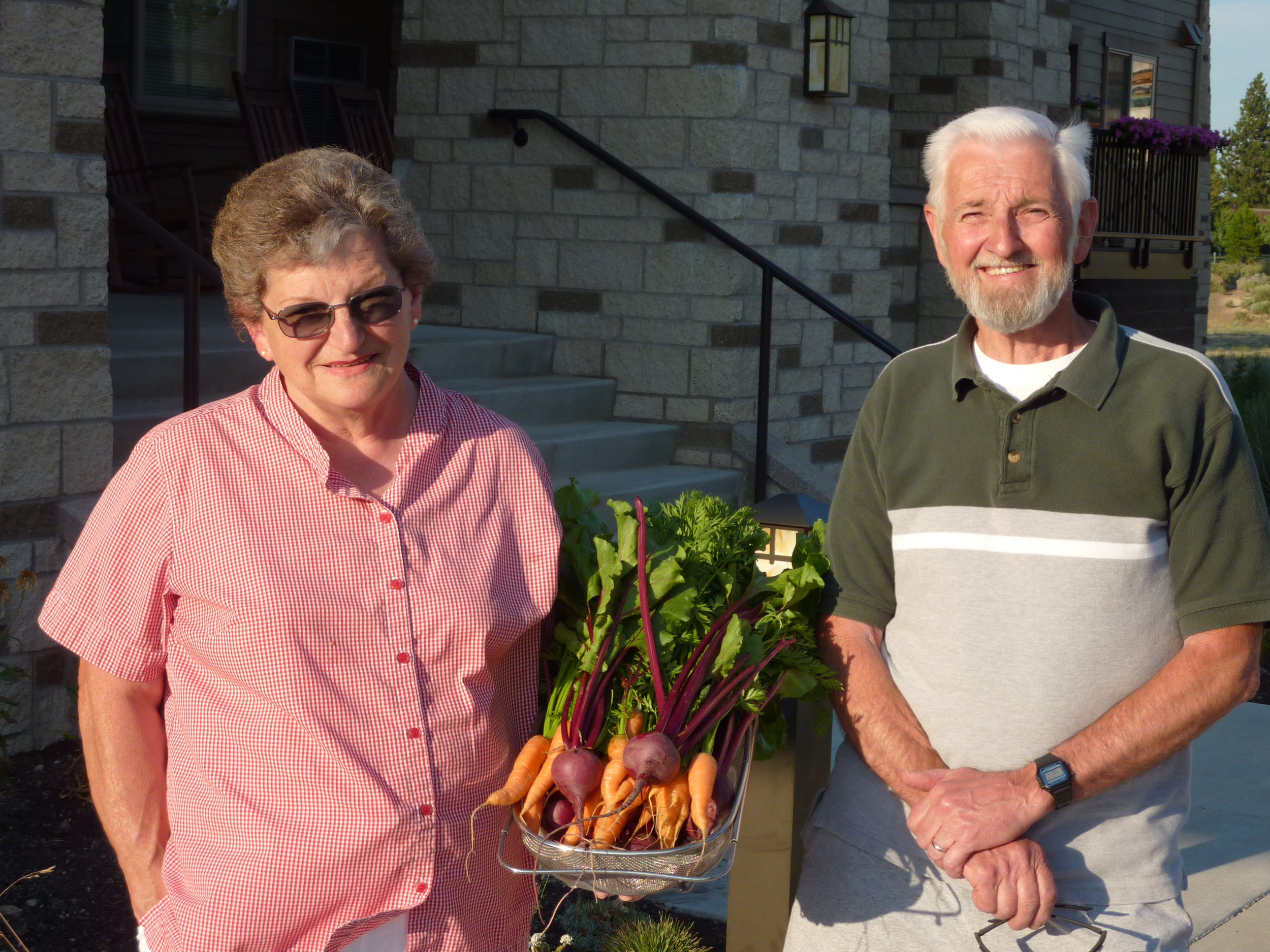 Growing Fresh Food IN COmmunity Raised BeD Gardens pRovides An Opportunity for Exercise, FOod Security, ANd COMmunity Growth