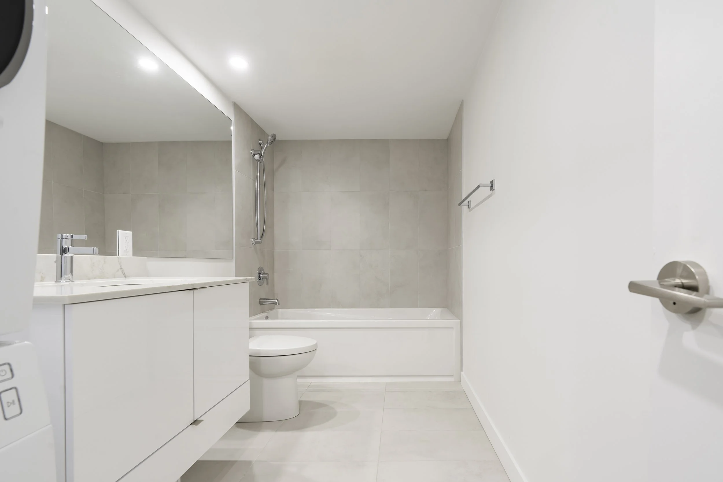 THE MILLS corner unit 08.jpg