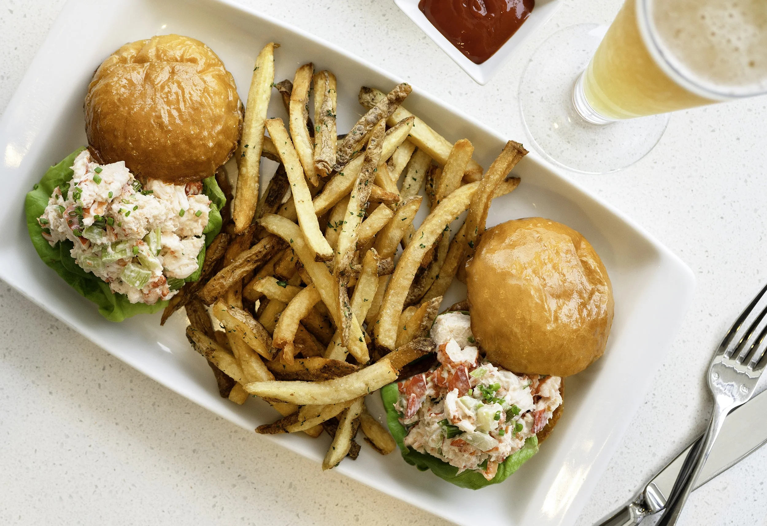 21 Lobster Roll 02.jpg