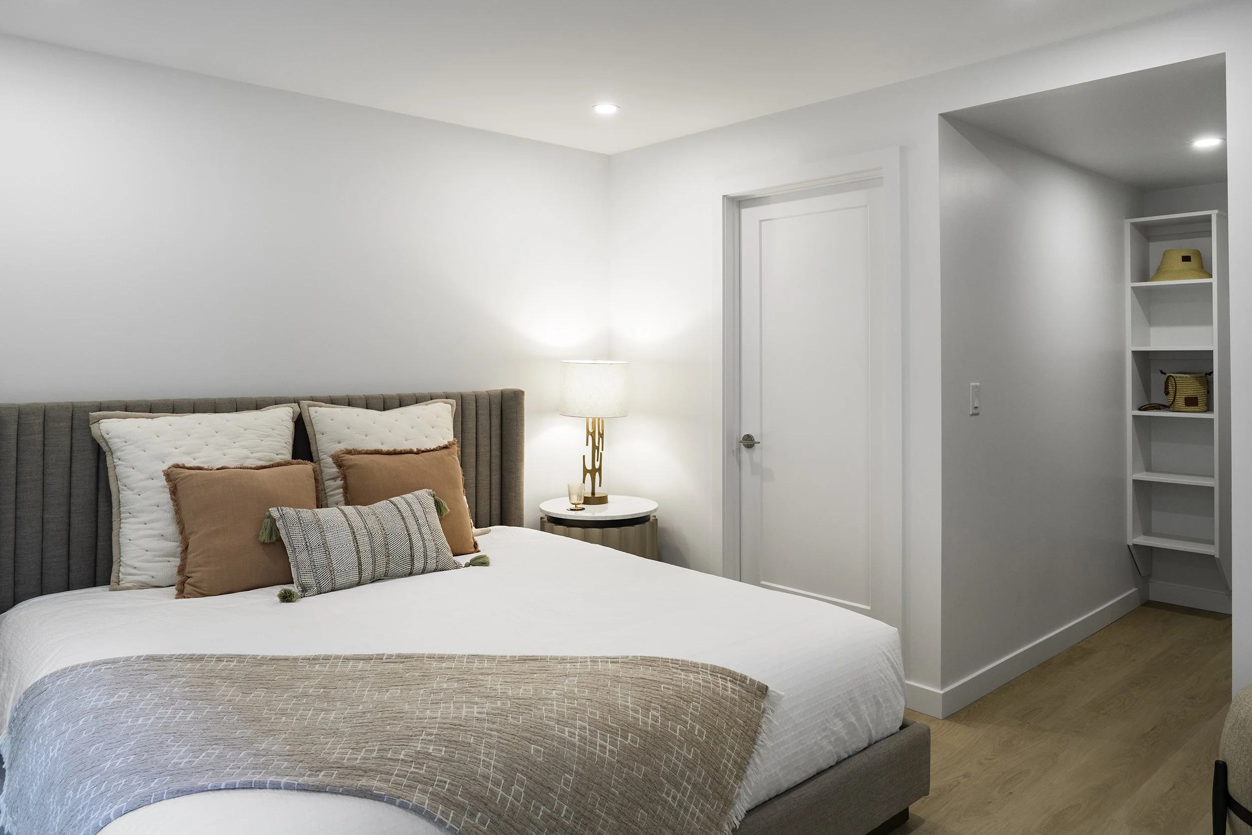 Unit 310 the Mills 011.jpg